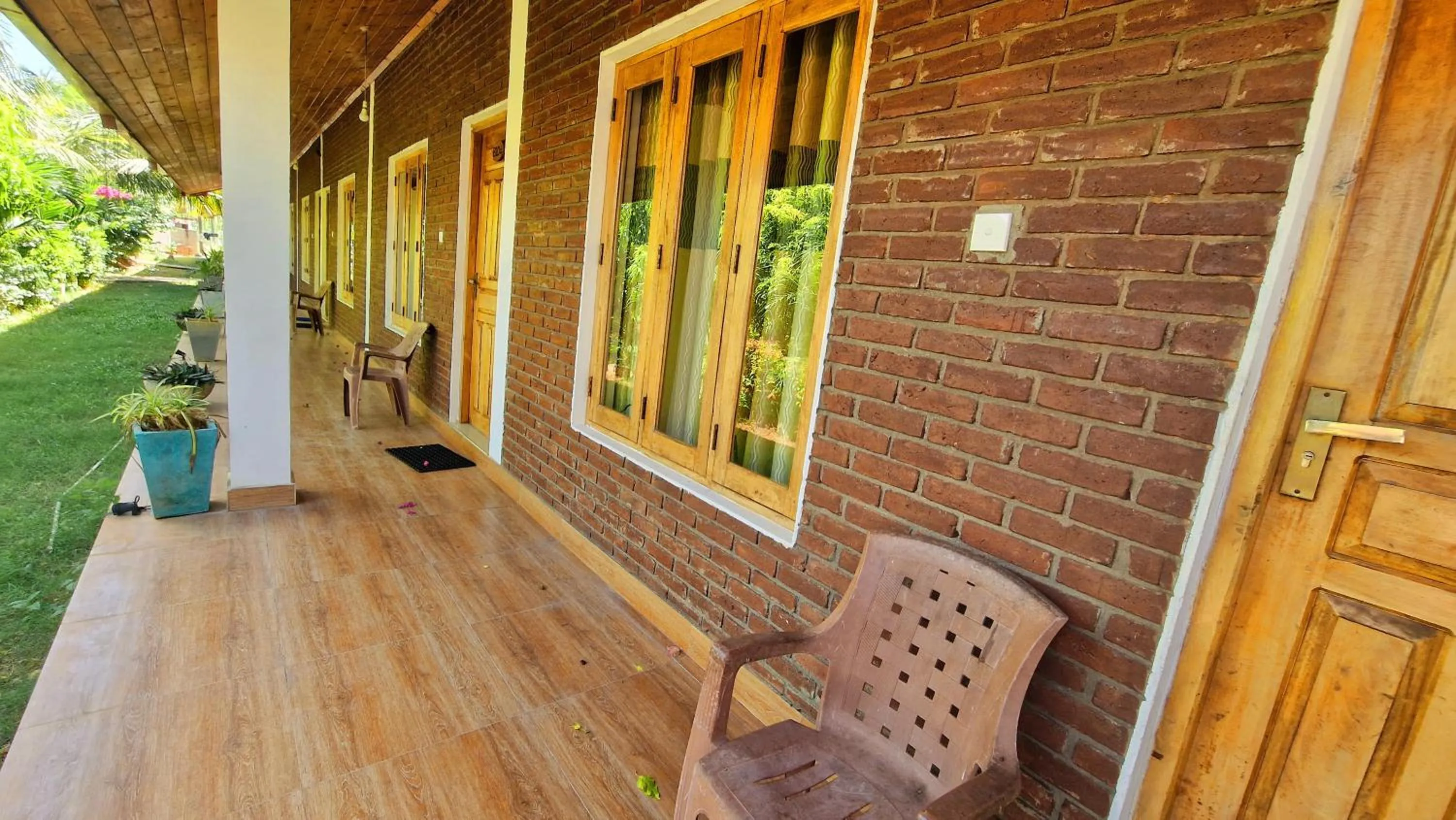 Day in ITALIAN GUEST