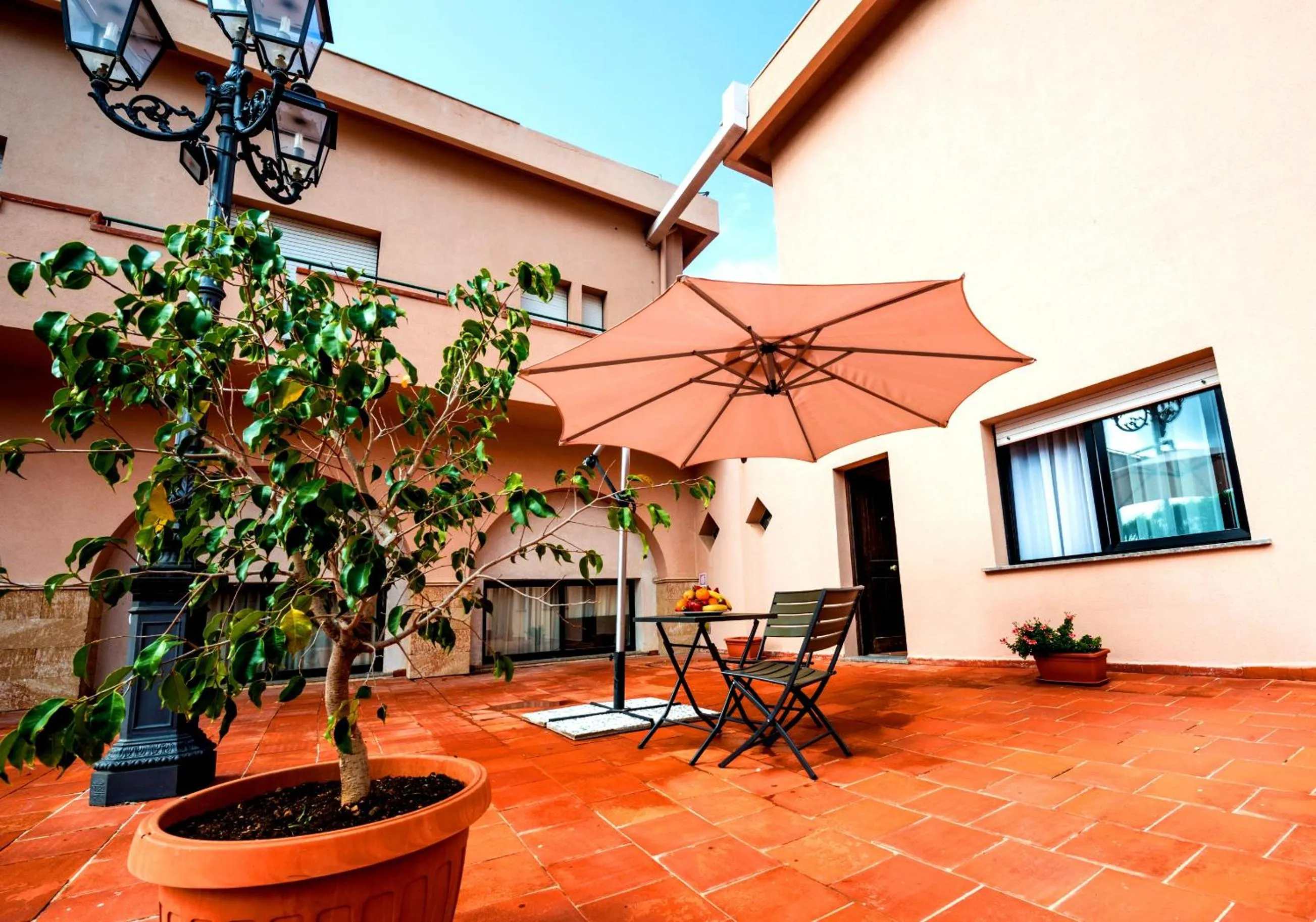 Patio in TH Cinisi - Florio Park Hotel