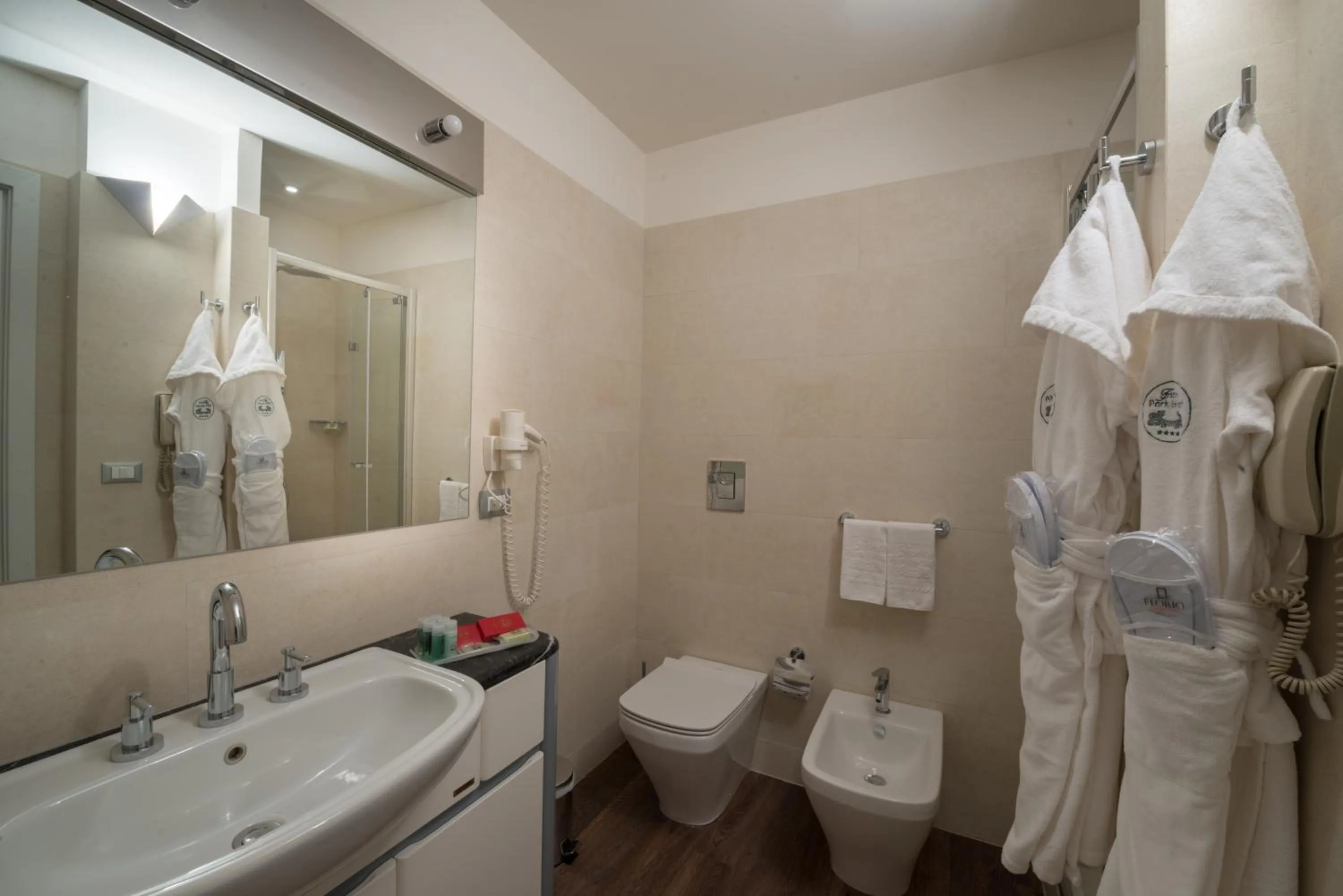 Toilet in TH Cinisi - Florio Park Hotel