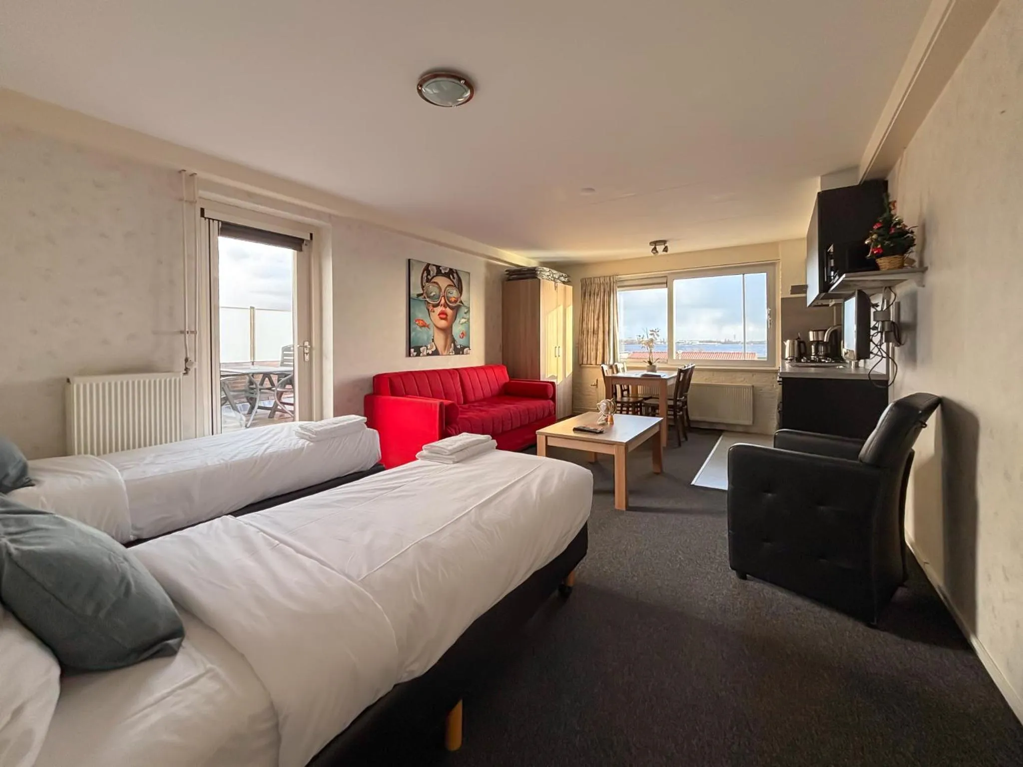 Bed in VISSERSLUST Rooms, Apartments and Houseboats