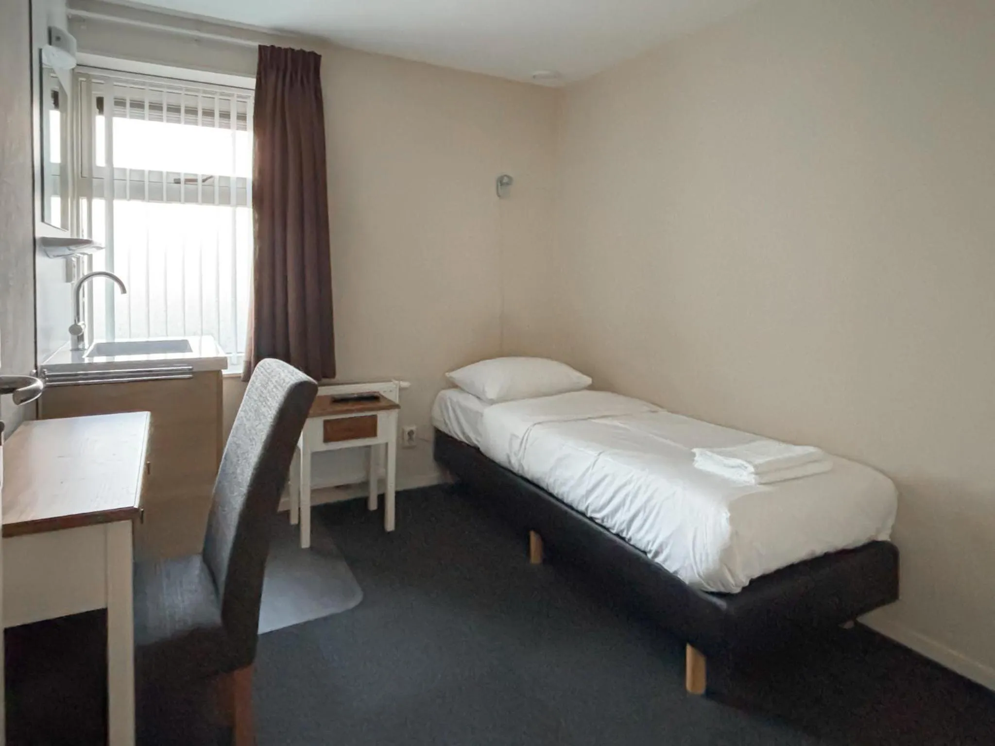 Bed in VISSERSLUST Rooms, Apartments and Houseboats