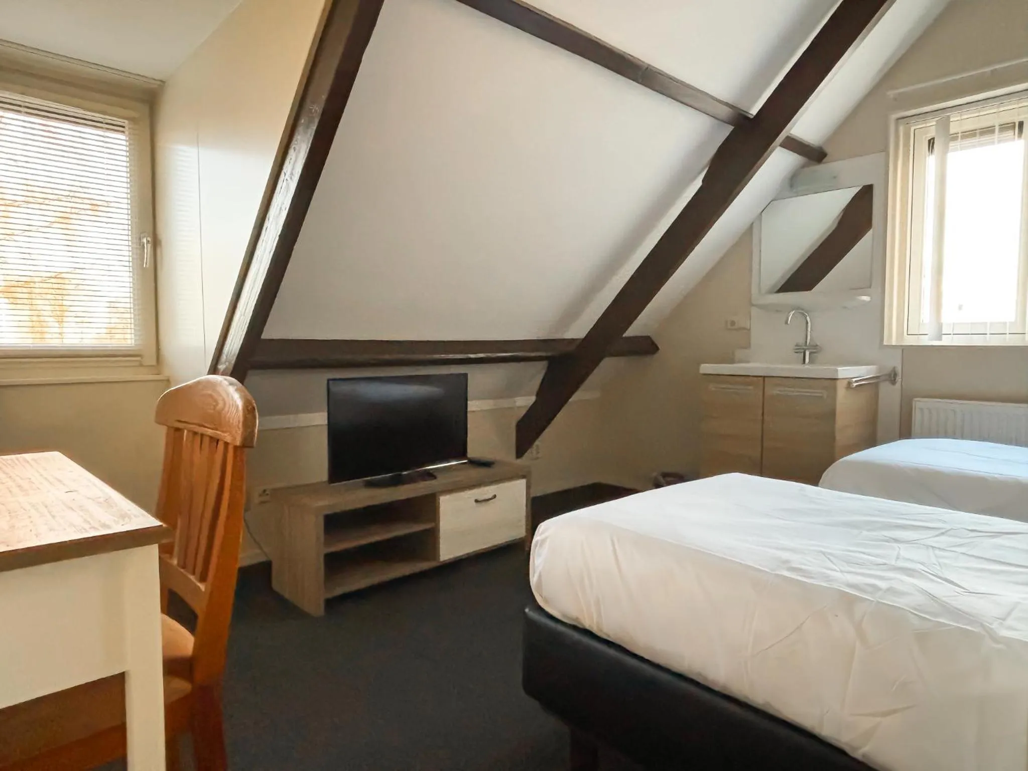 Bed in VISSERSLUST Rooms, Apartments and Houseboats