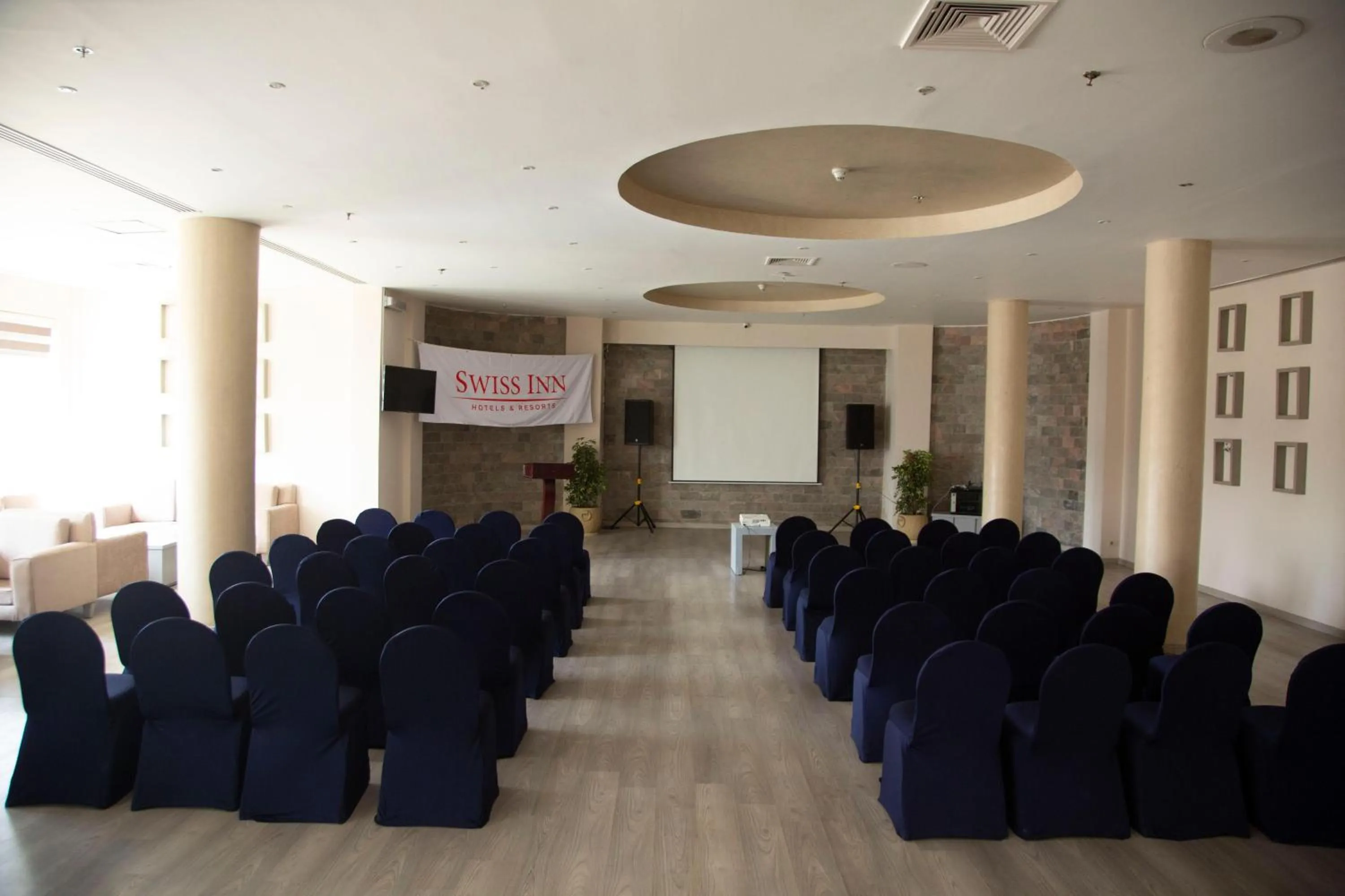 Meeting/conference room in Swiss Inn Resort Hurghada