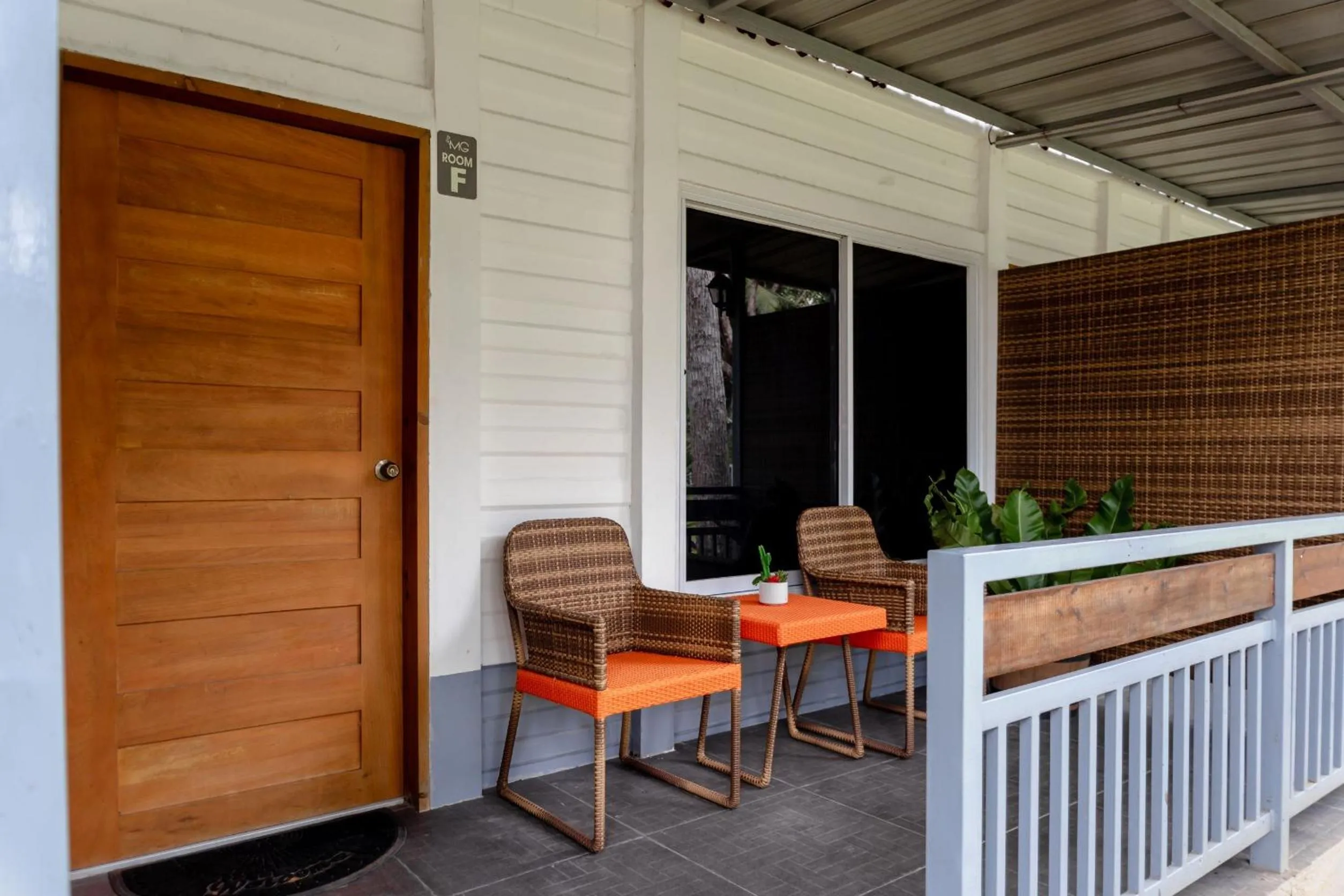 MADISON GARDEN AND RESIDENCES