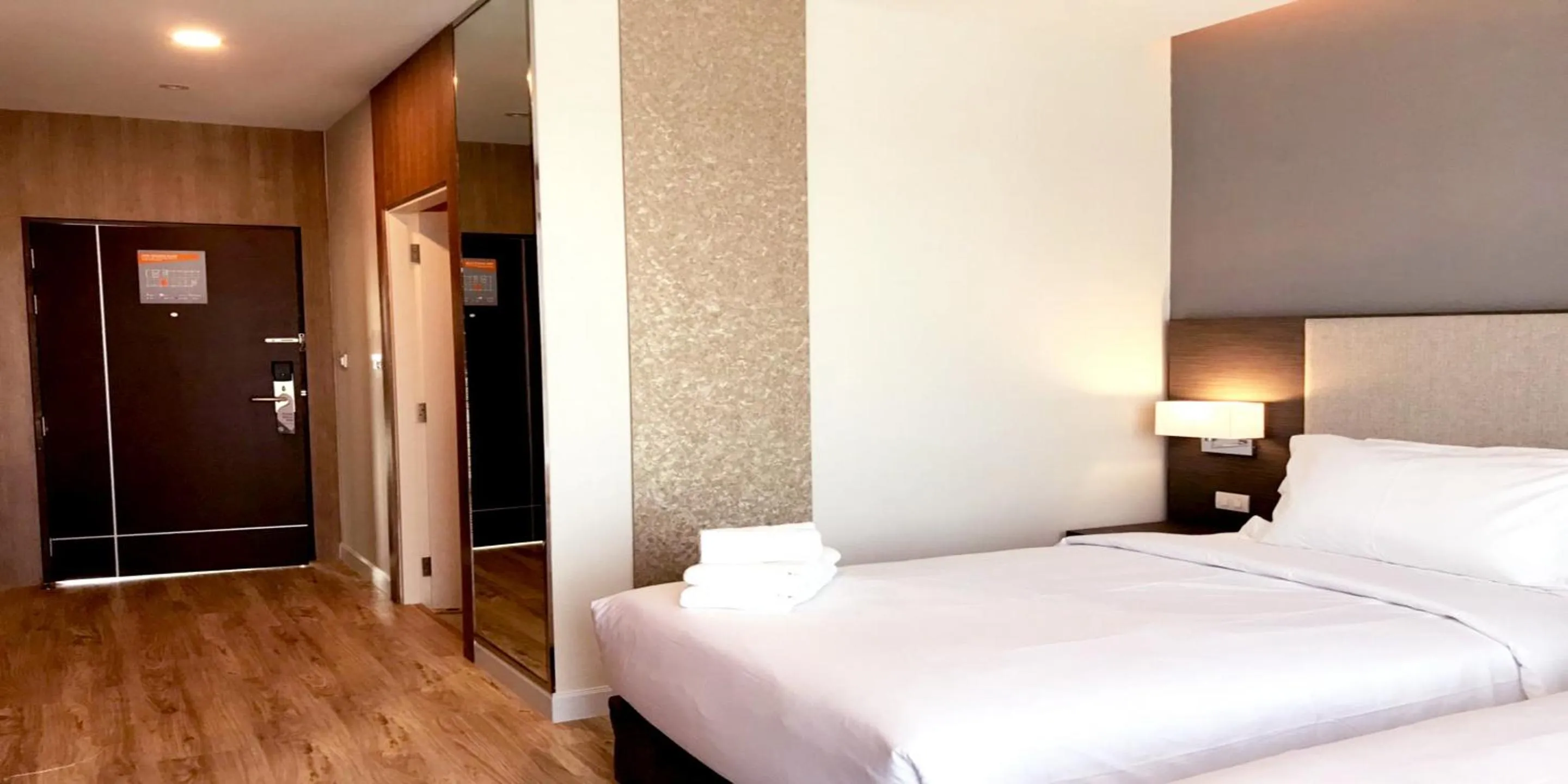 Bedroom, Bed in Fortune Hotel Buriram