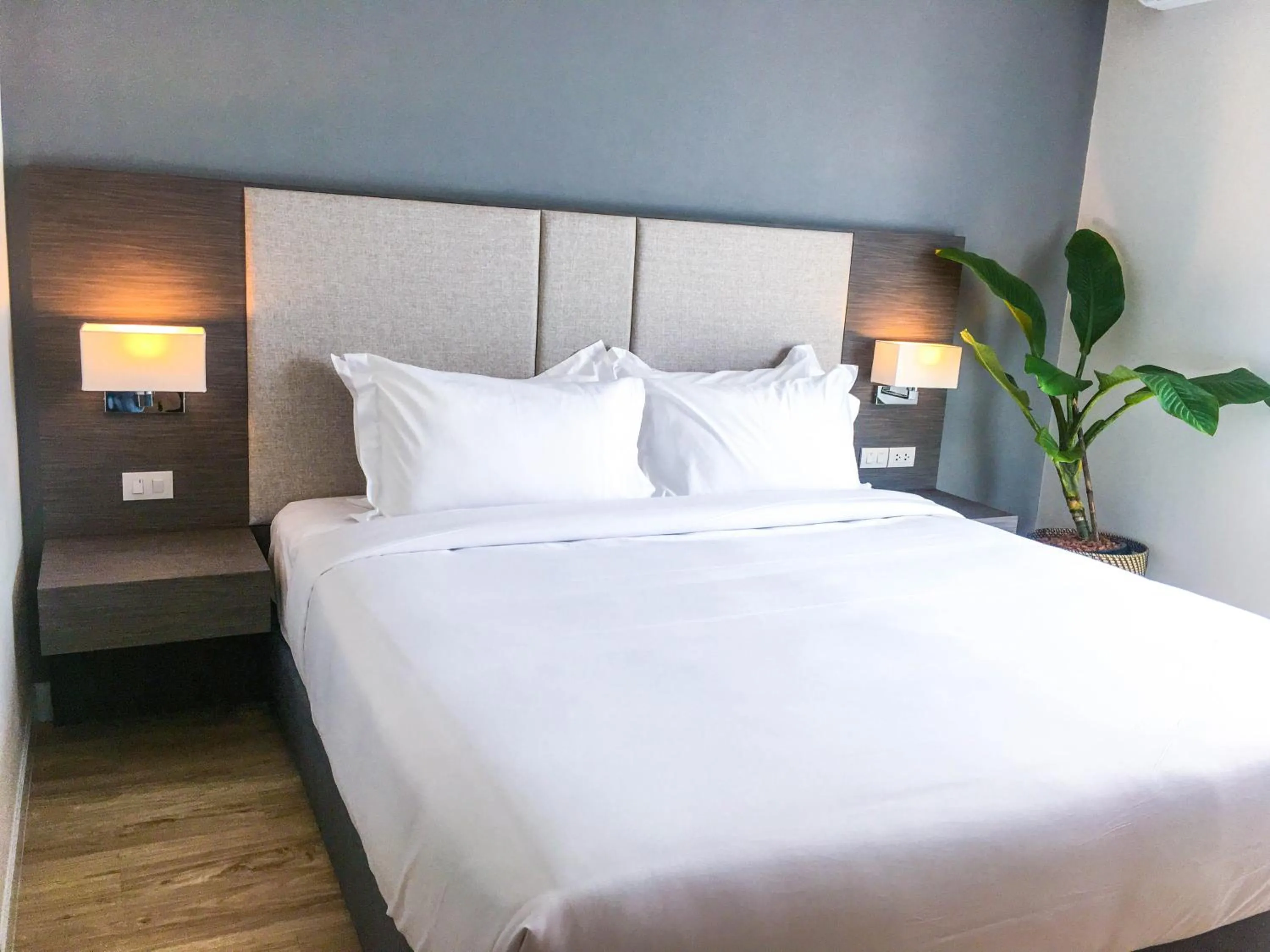 Bedroom, Bed in Fortune Hotel Buriram