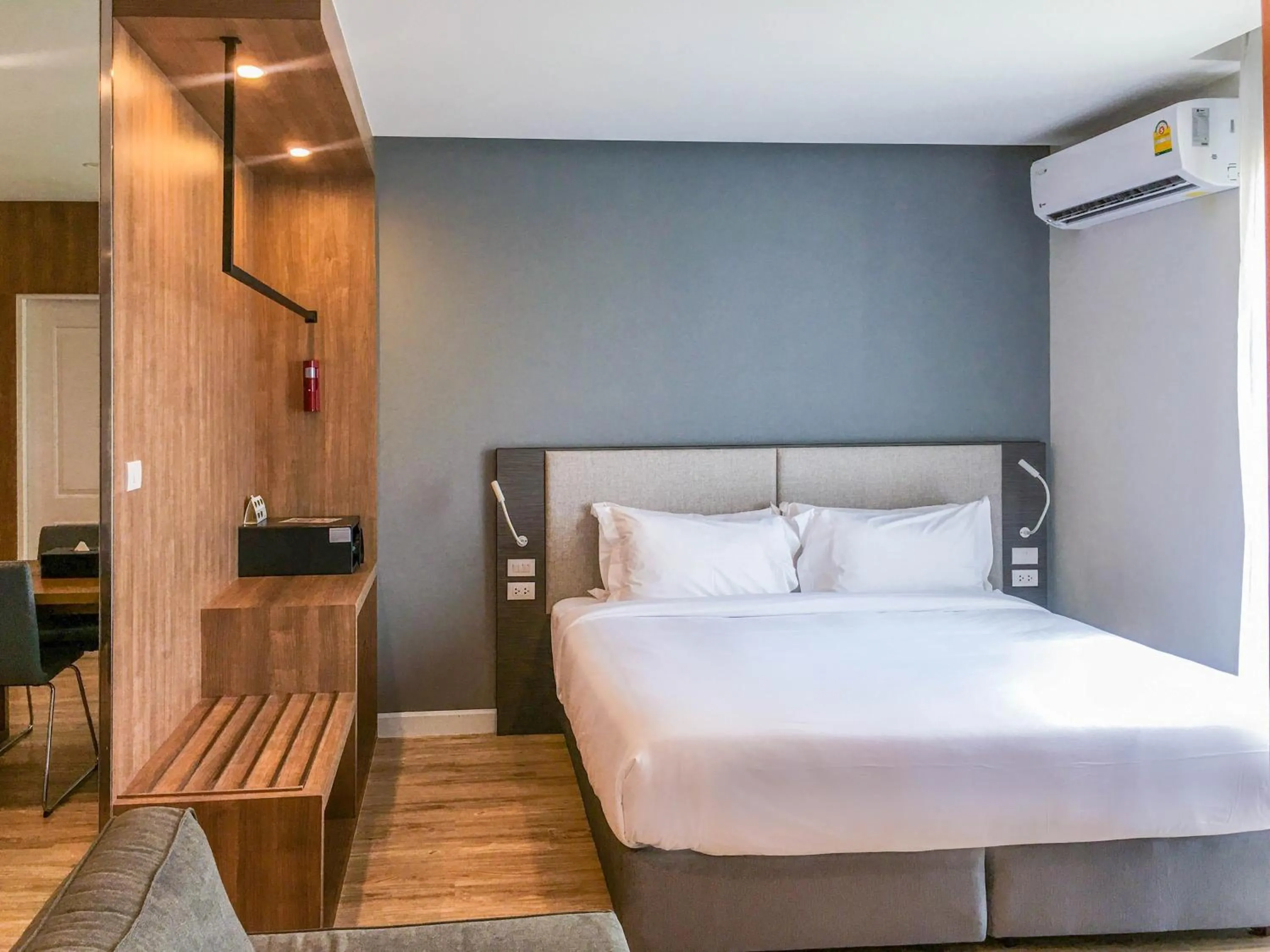 Bedroom, Bed in Fortune Hotel Buriram