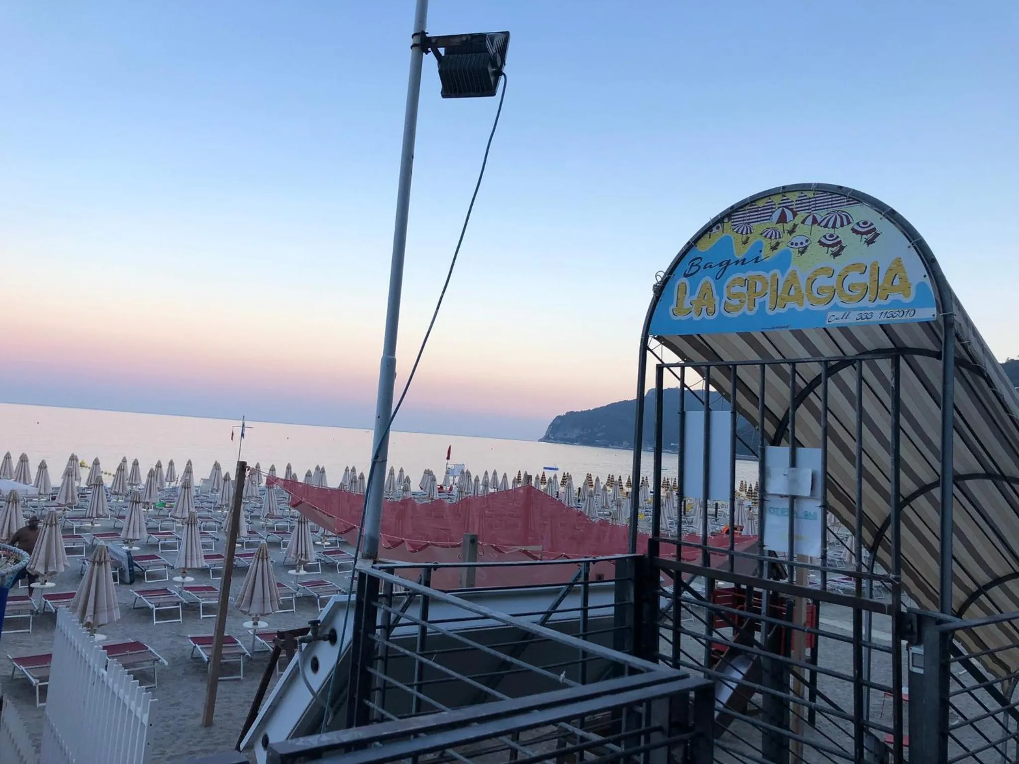 Beach in Hotel Melograno