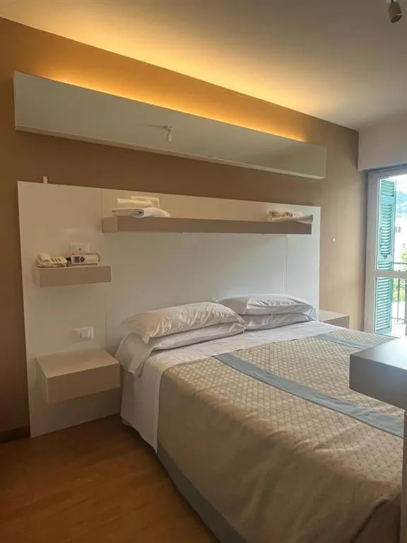 Bedroom, Bed in Hotel Melograno