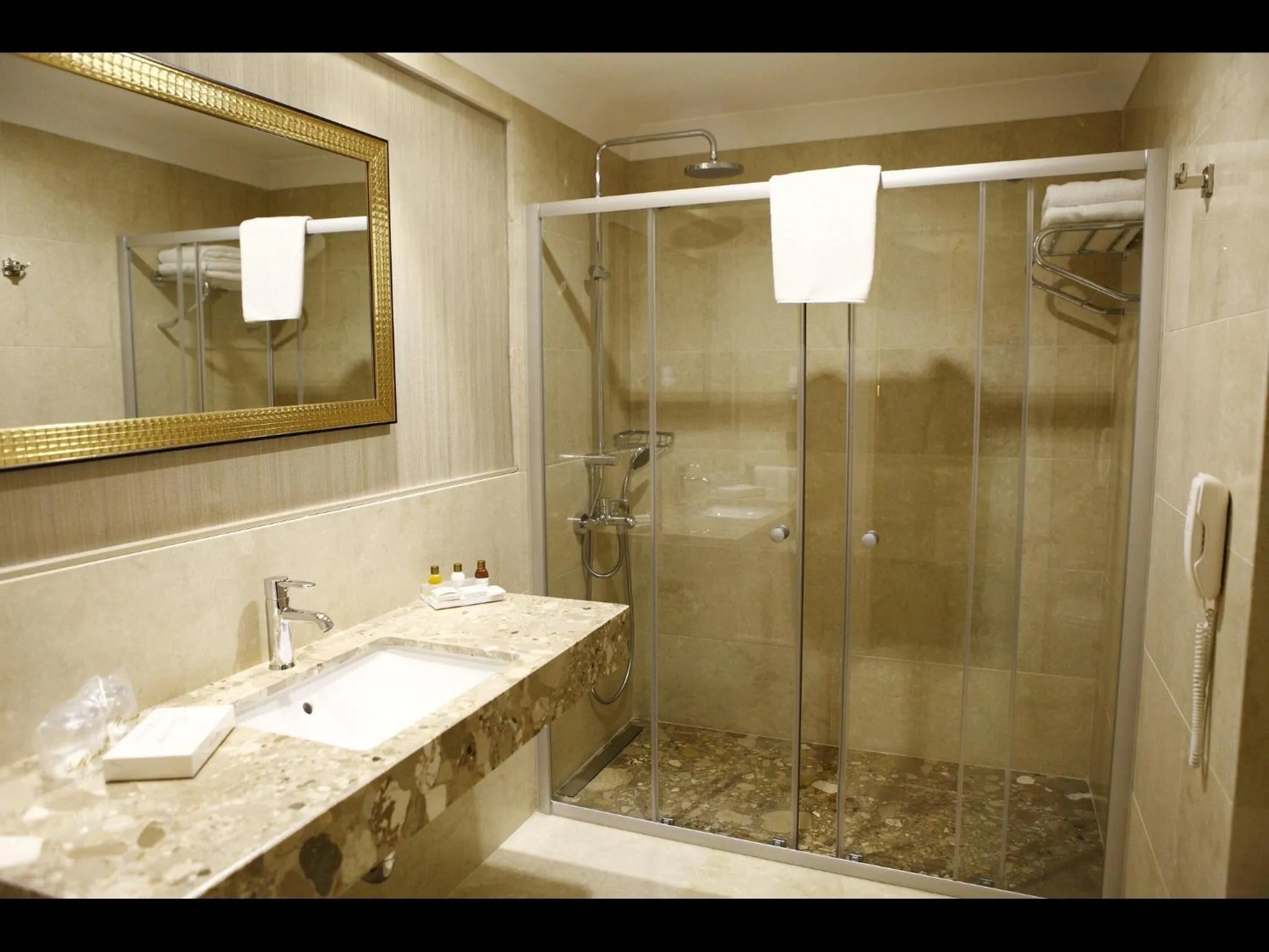 Decorative detail in Sivas Revag Otel