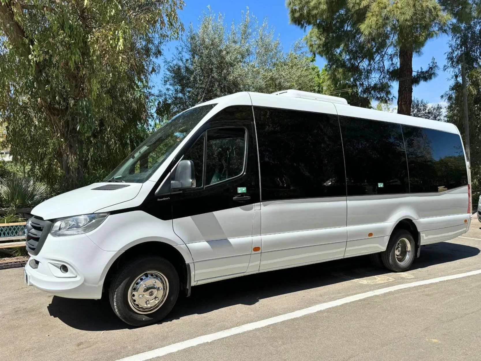 shuttle in Hostel & Glamping Santa Fortunata