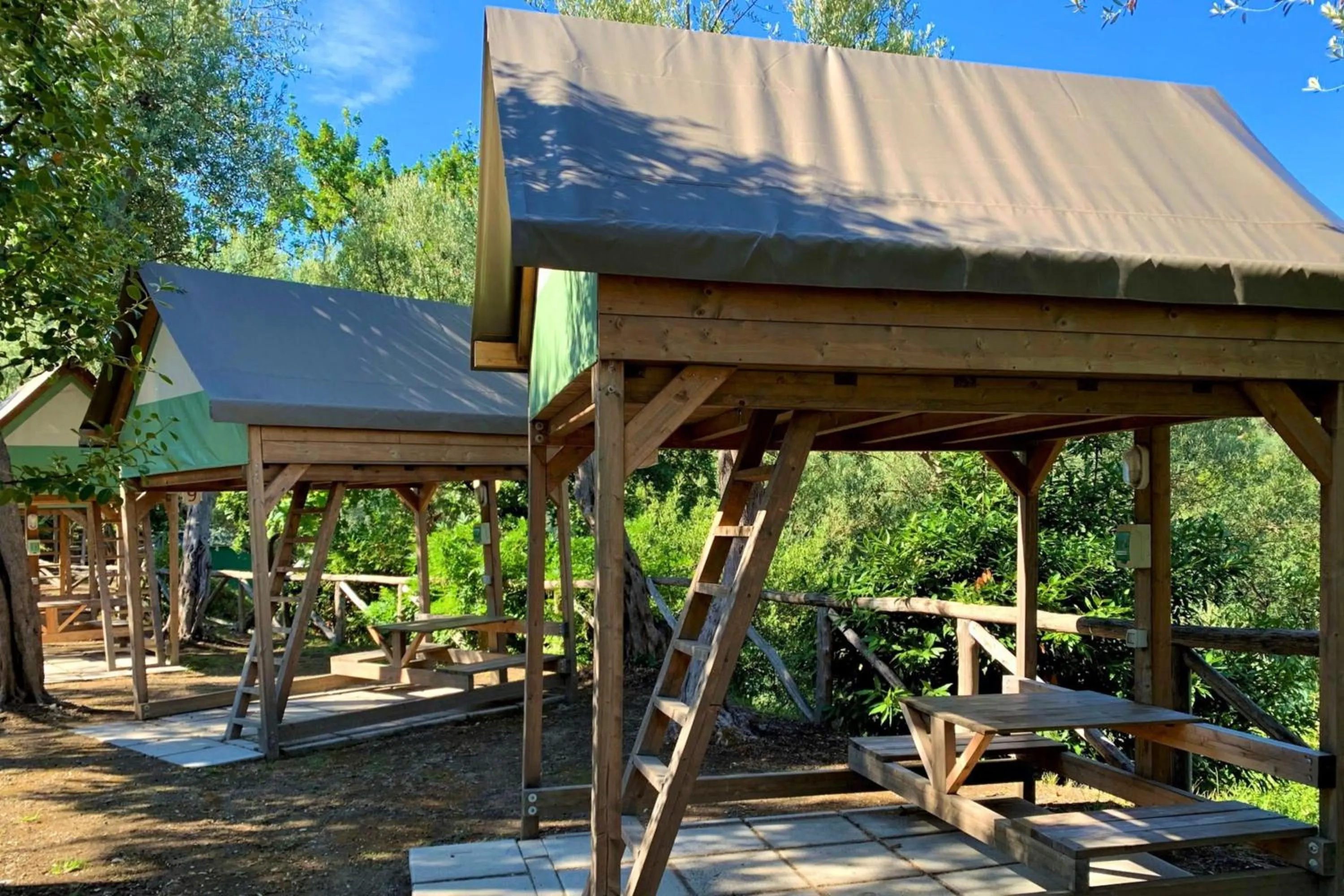 Patio in Hostel & Glamping Santa Fortunata
