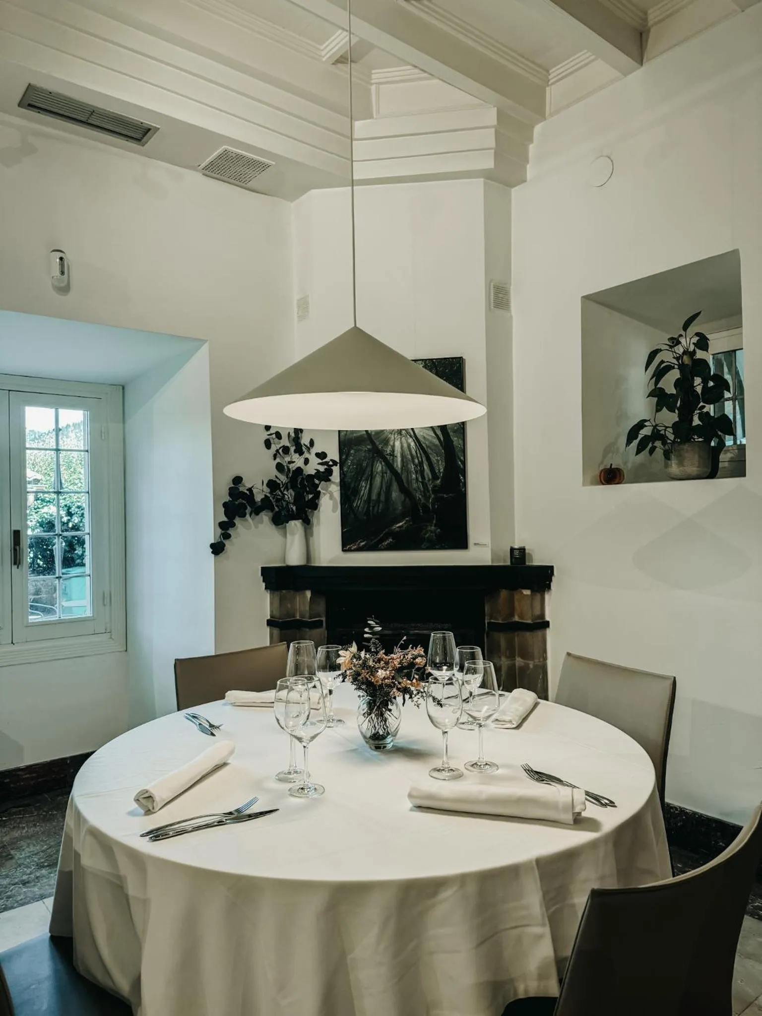 Restaurant/places to eat in EtxeAundi Hotel Boutique