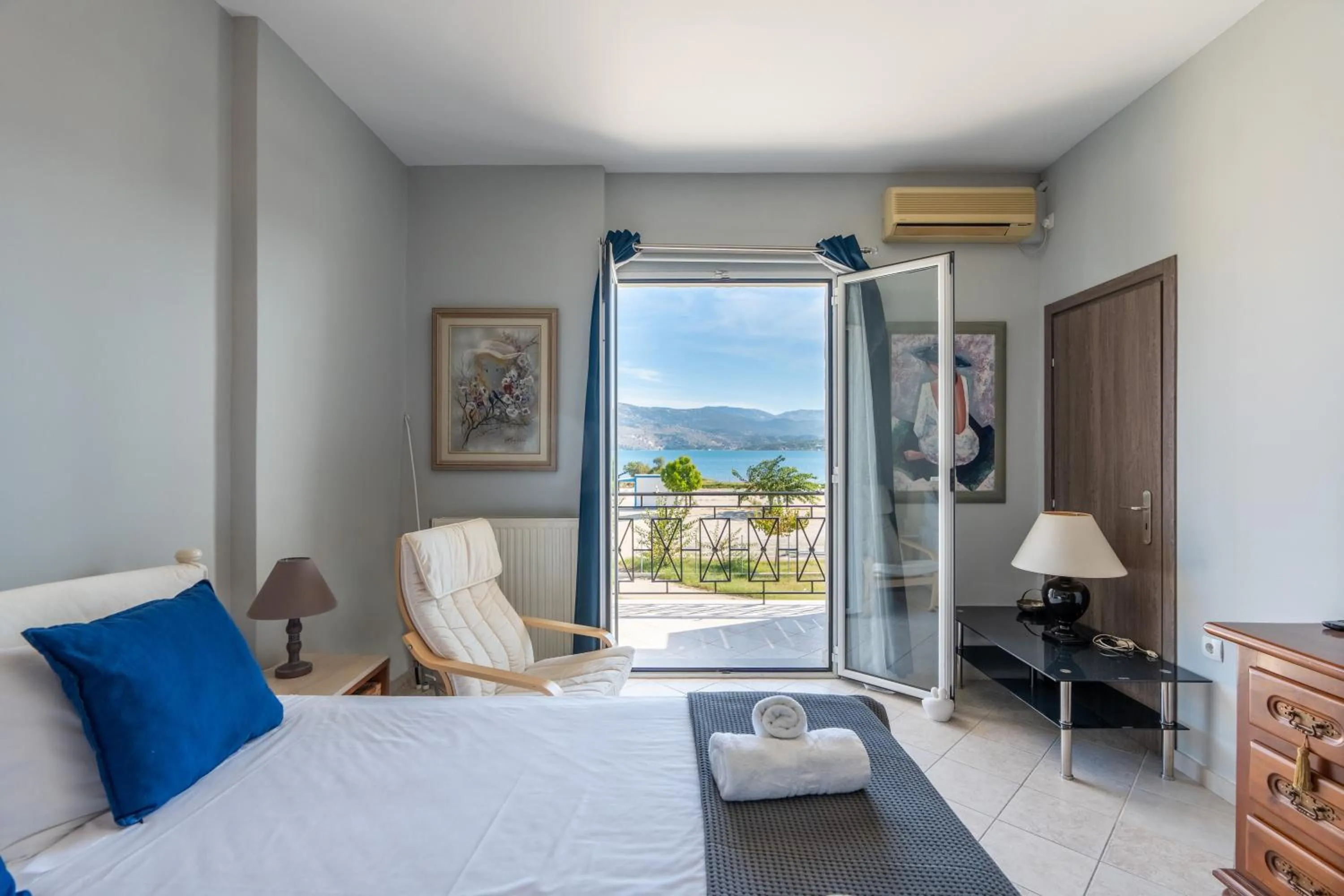 Bed in Xenia Ionis luxury apartments