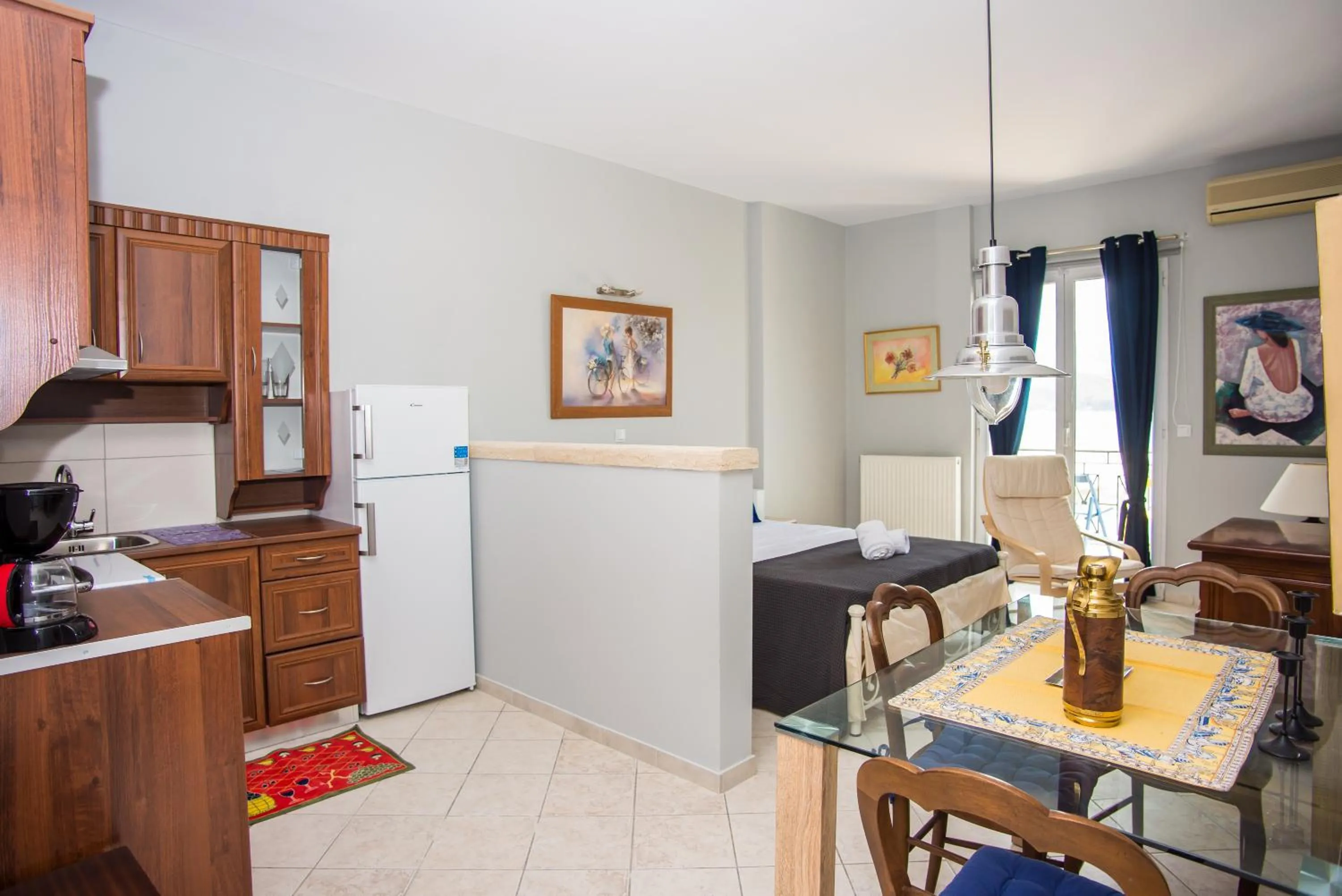 Xenia Ionis luxury apartments