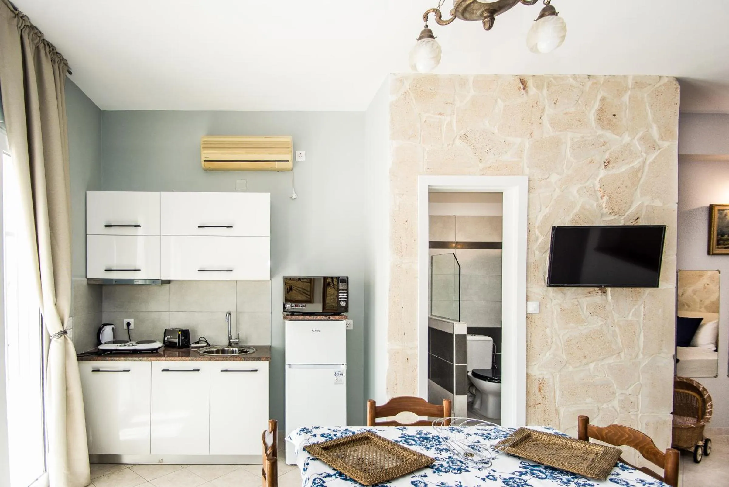 Xenia Ionis luxury apartments