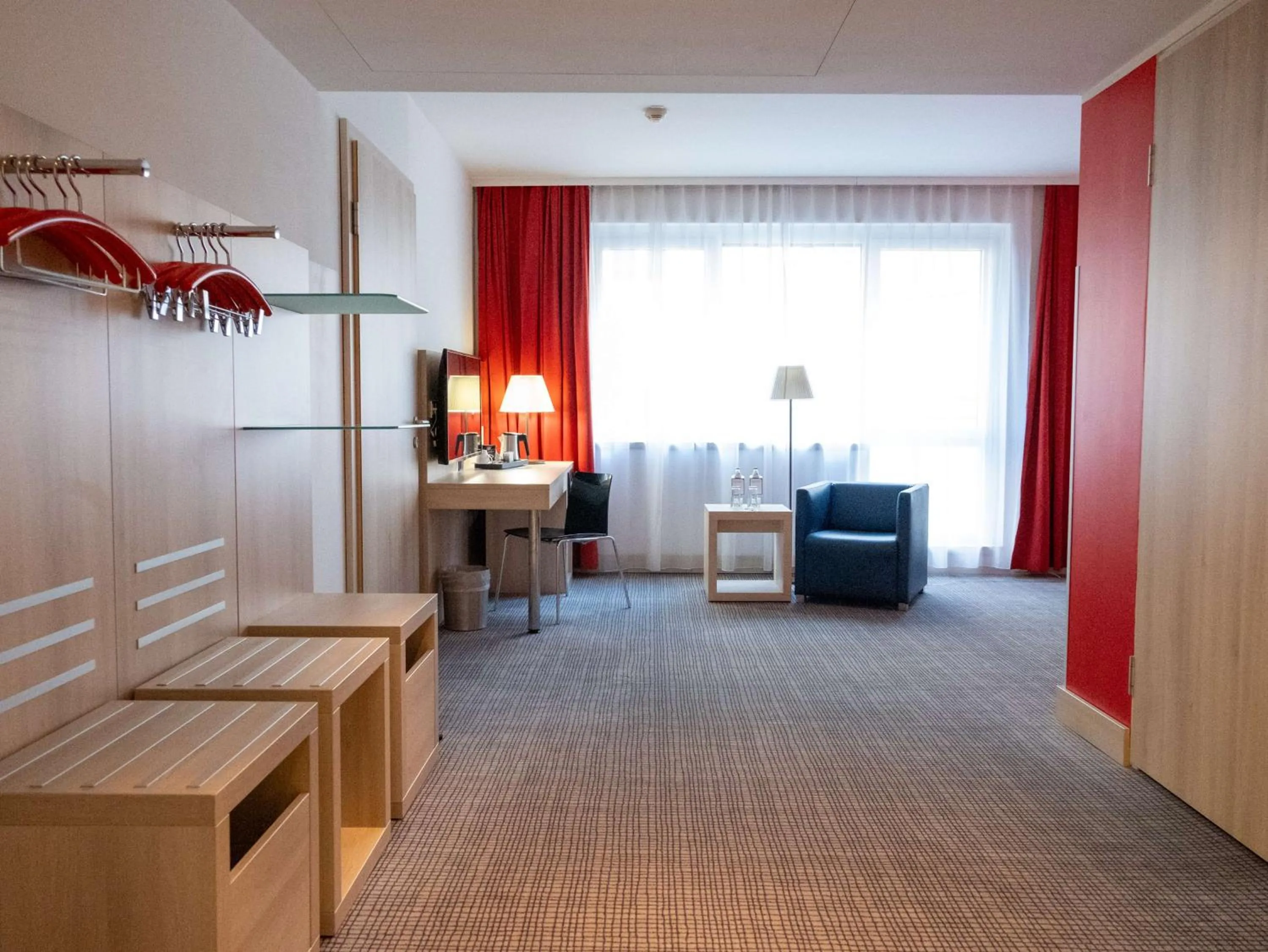 Bedroom in Park Inn by Radisson Linz