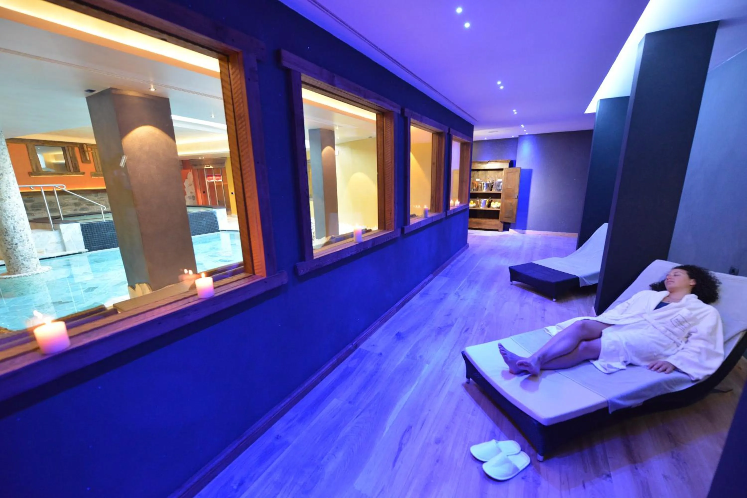 Spa and wellness centre/facilities in Hotel Bucaneve