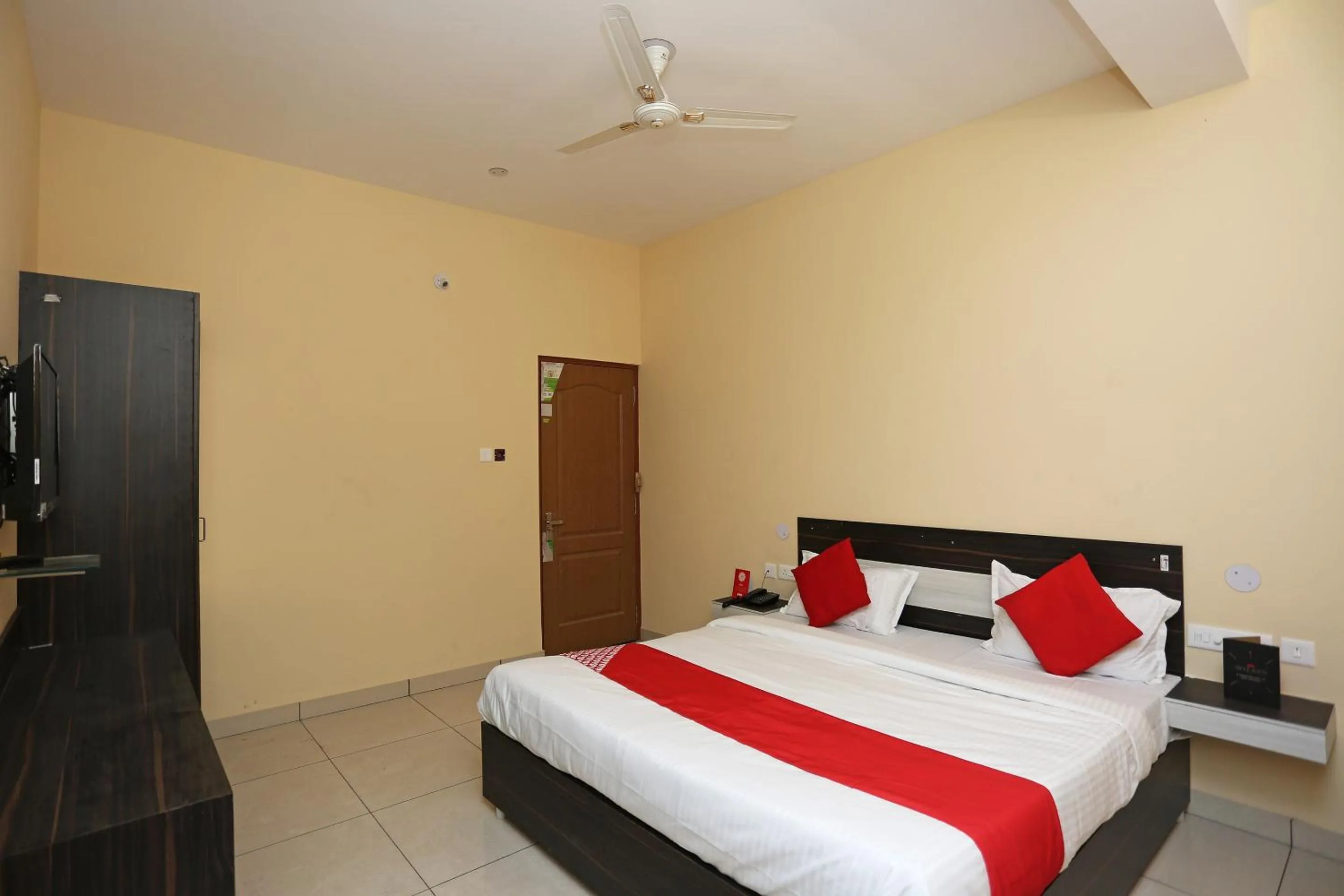 Bedroom in Hotel O Blue Bell