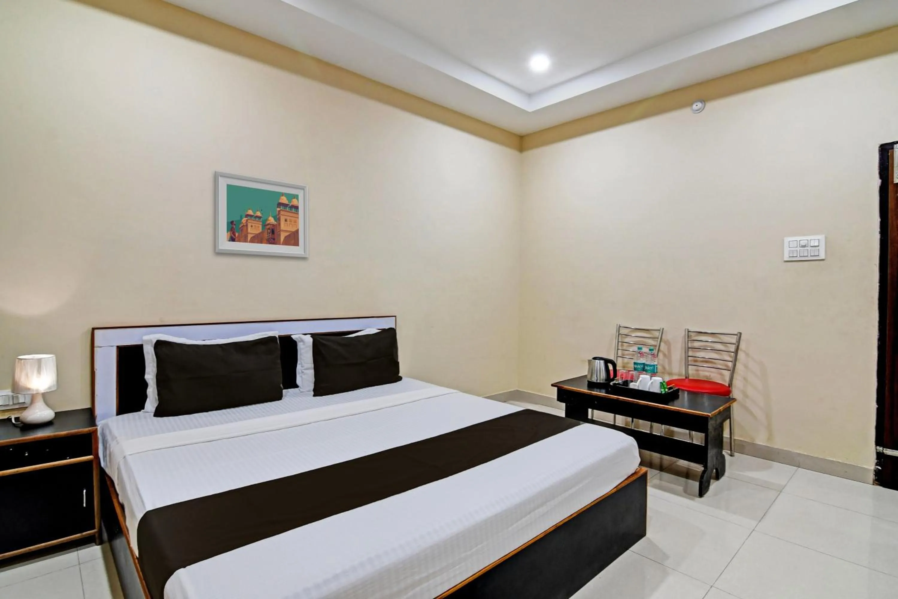 Bedroom, Bed in Archie Oasis