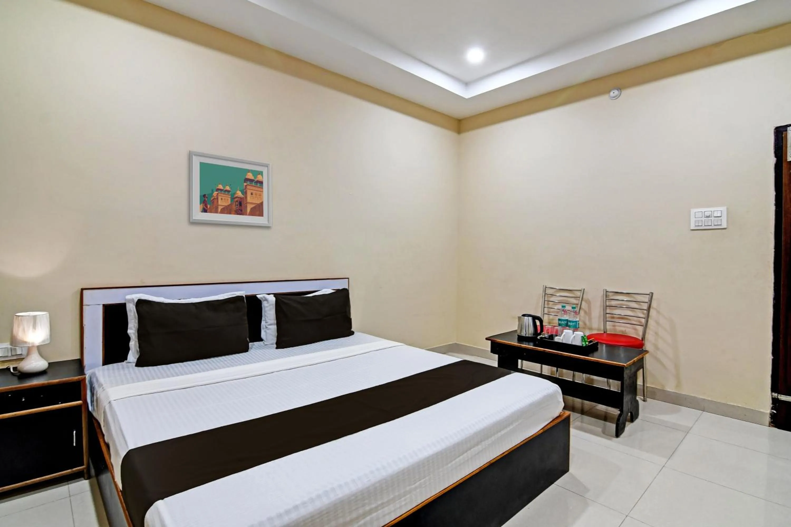 Bedroom, Bed in Archie Oasis