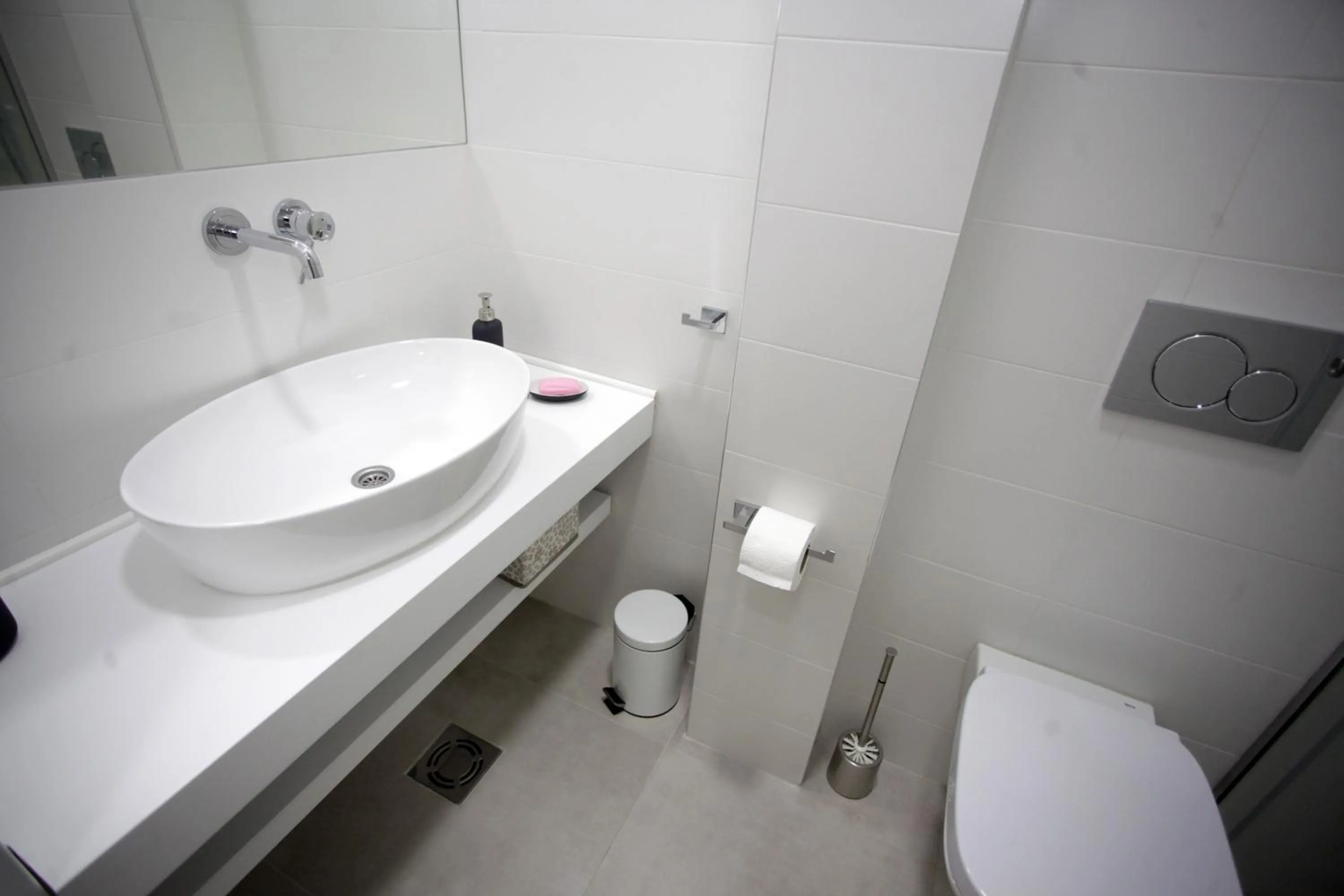 Toilet in City Center Belgrade Cozy Apartment Skadarlija