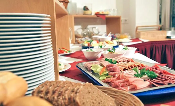 Restaurant/places to eat in Hotel zur Brücke