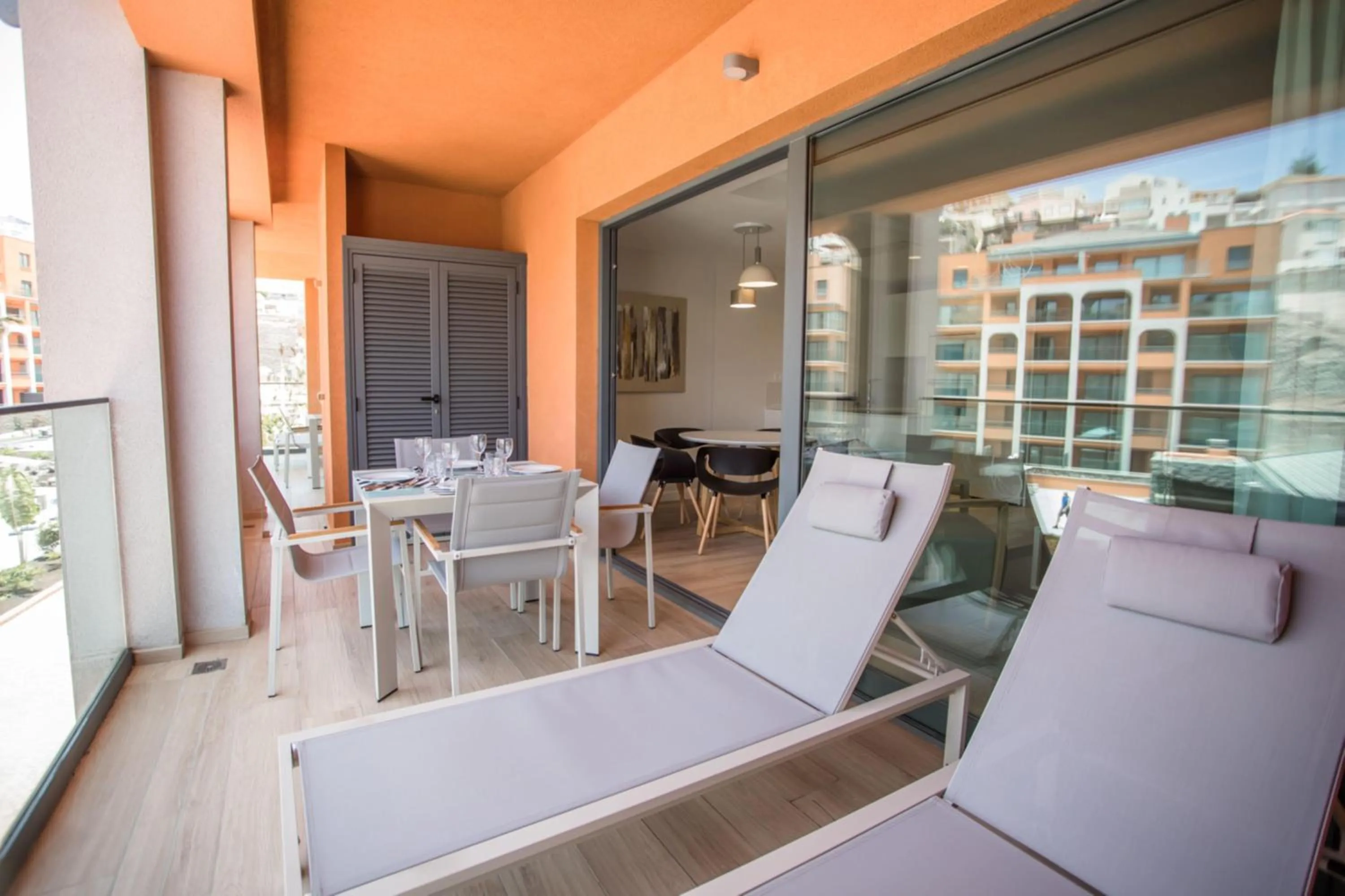 Photo of the whole room in Arguineguín Park By Servatur VV