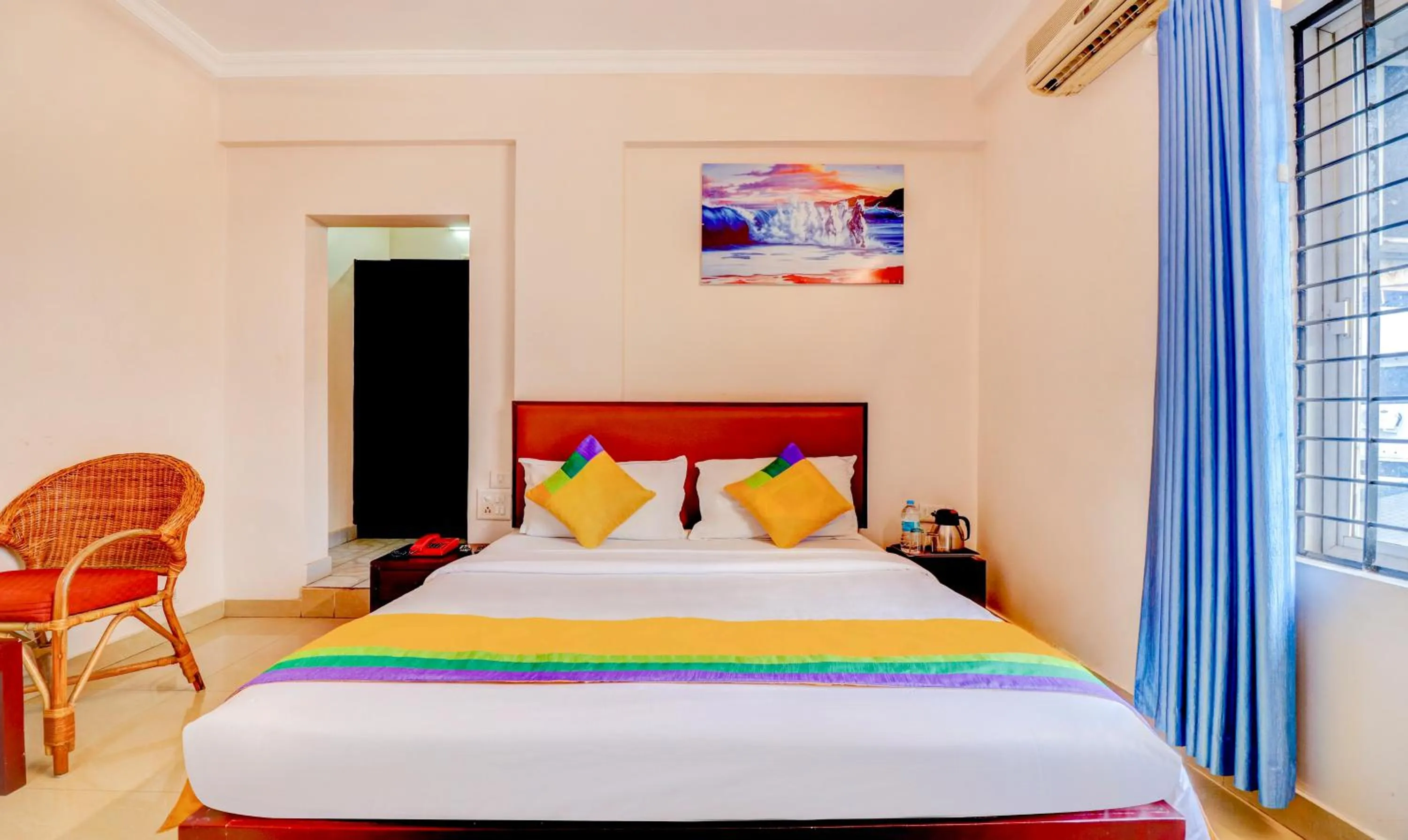 Bedroom, Bed in Itsy Hotels Ammu Regency