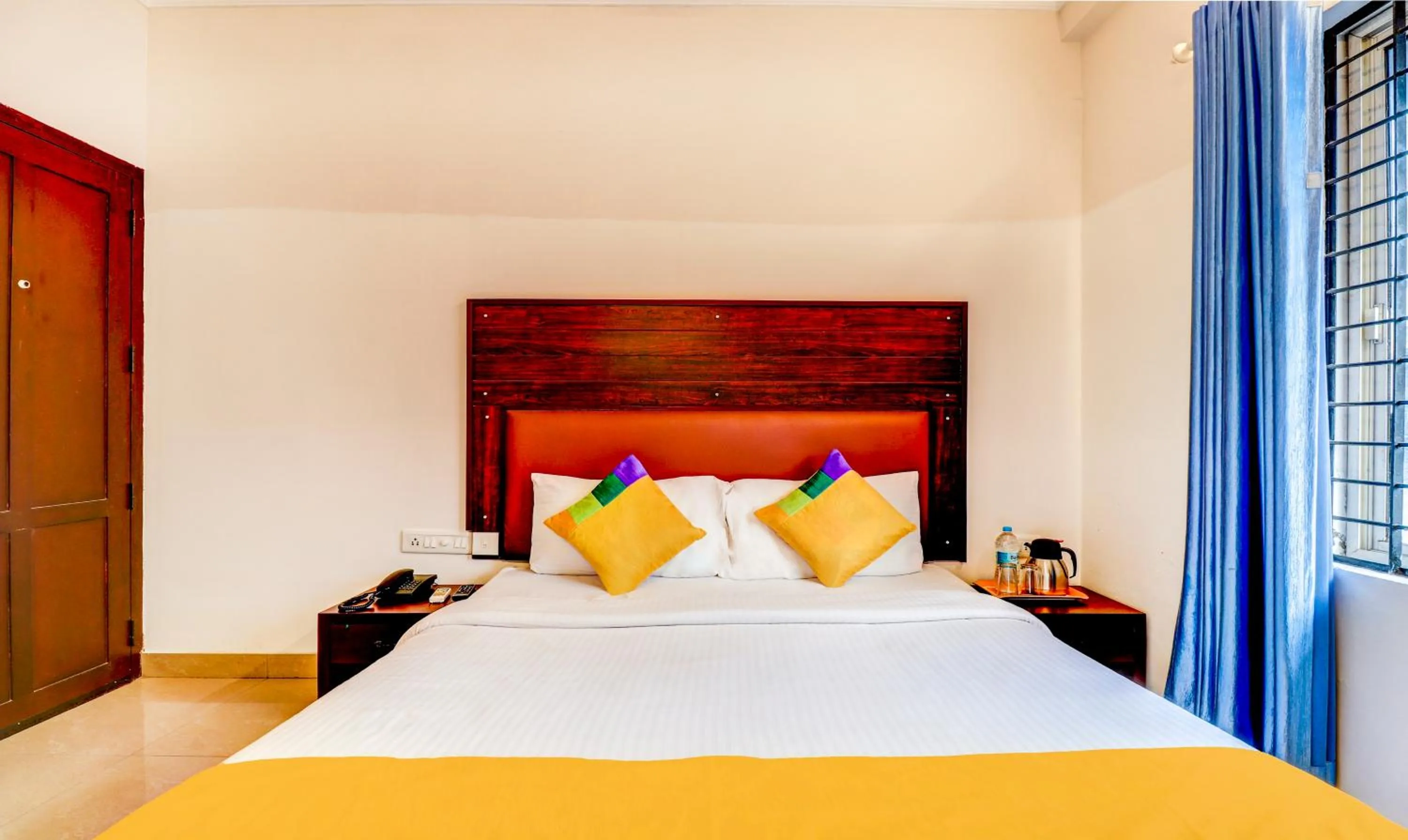 Bedroom, Bed in Itsy Hotels Ammu Regency
