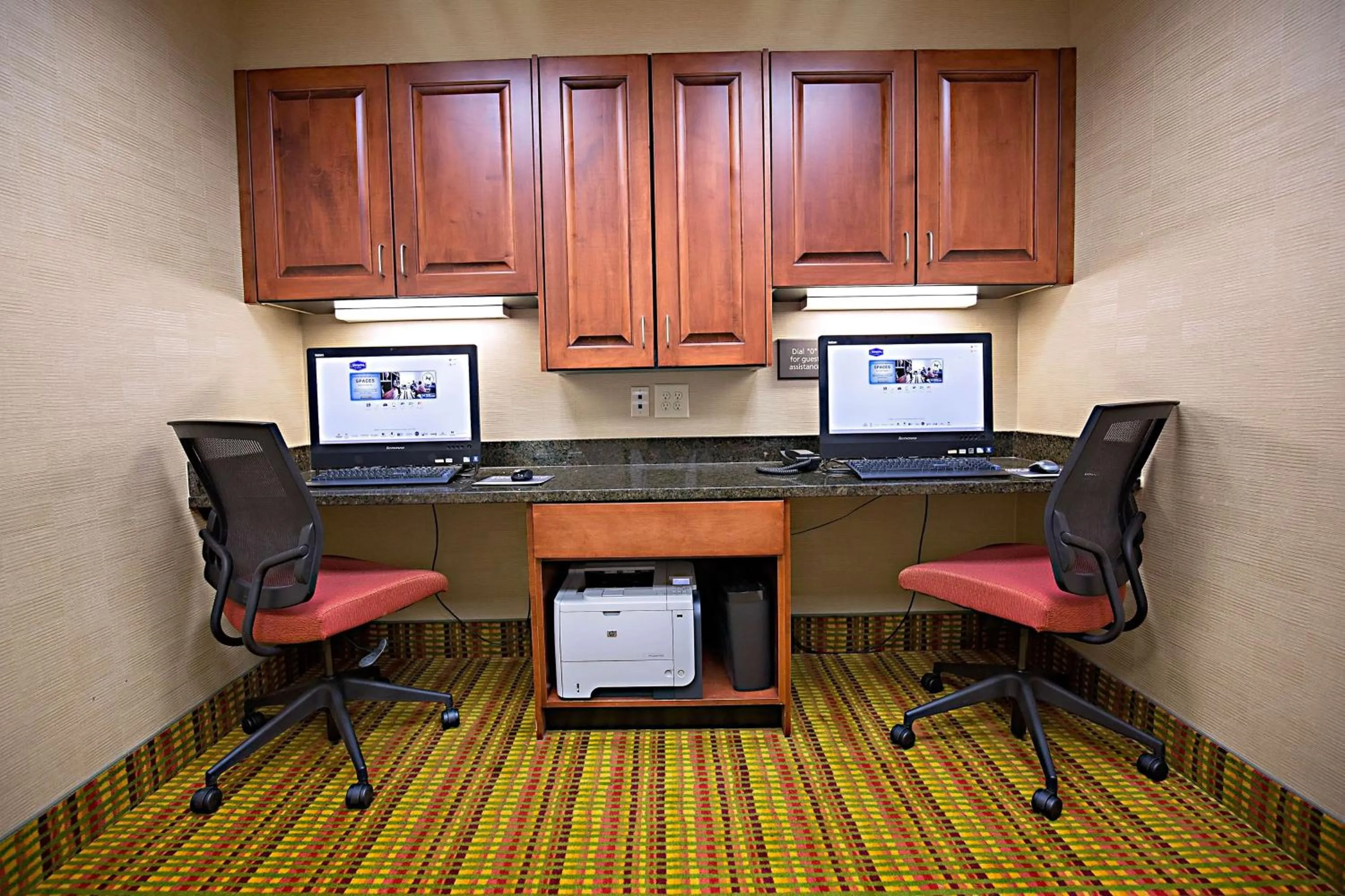 Business facilities in Hampton Inn & Suites Jacksonville