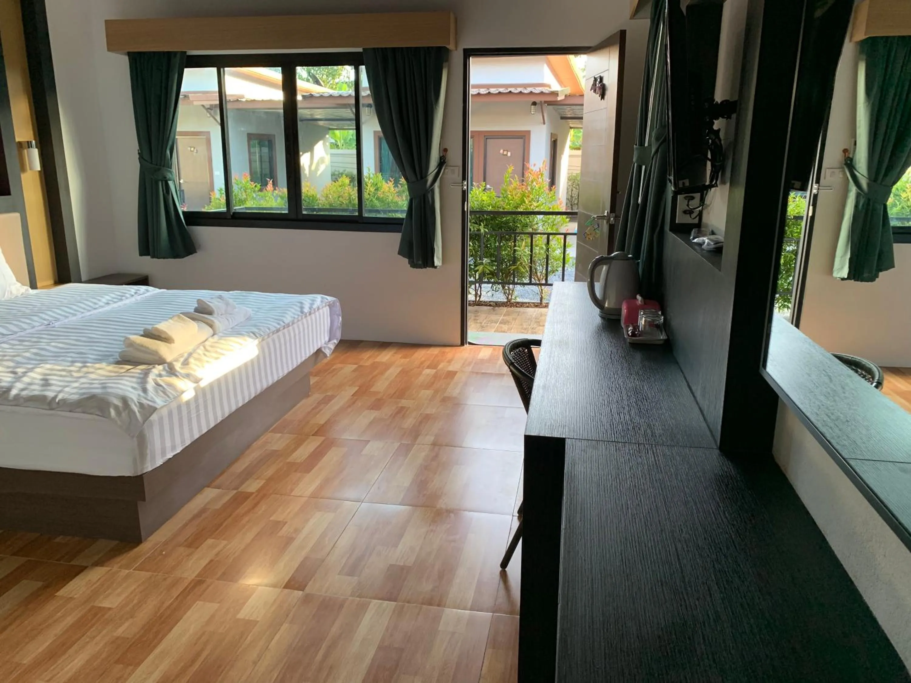 Bedroom, Bed in Thalang resort
