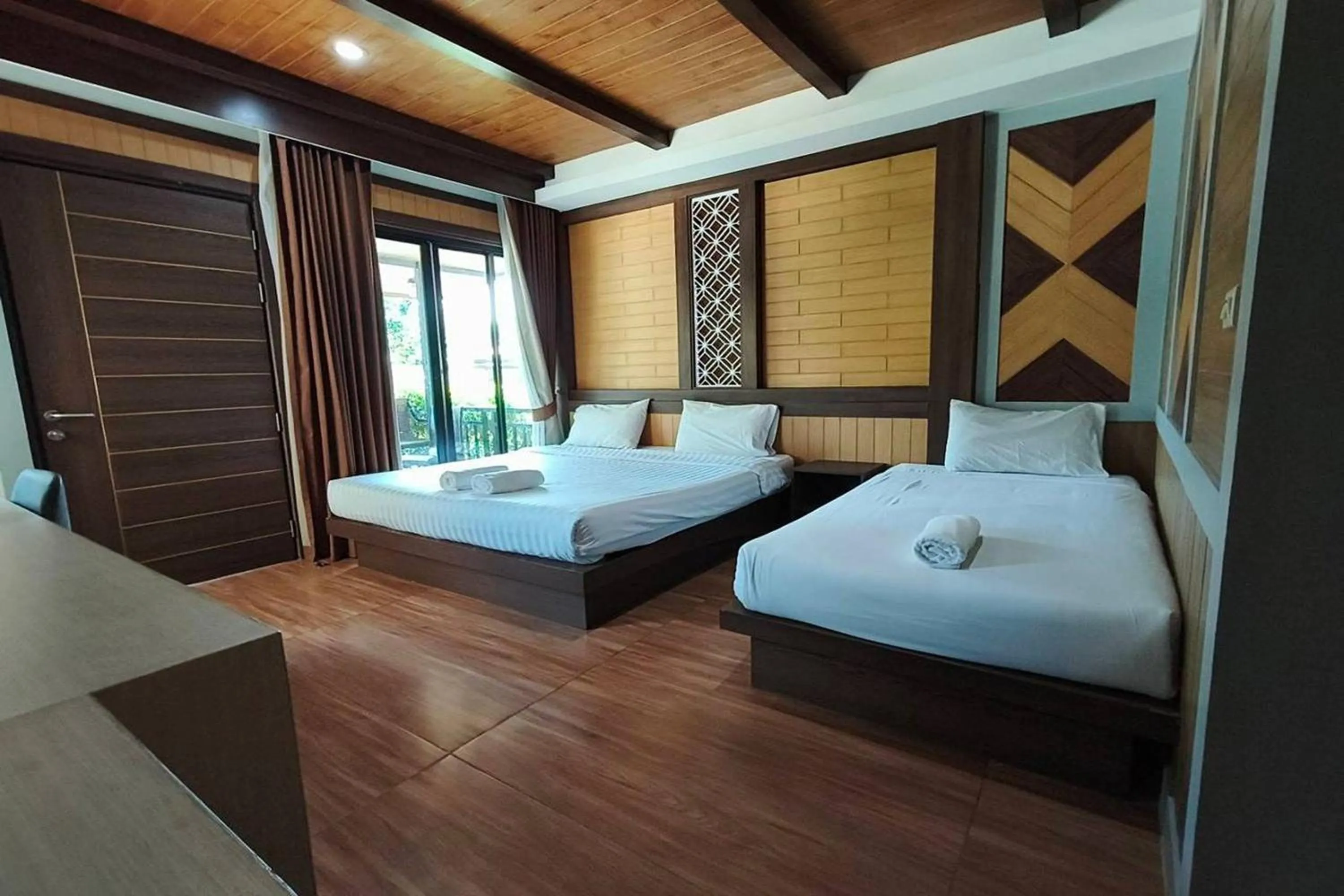 Bedroom, Bed in Thalang resort