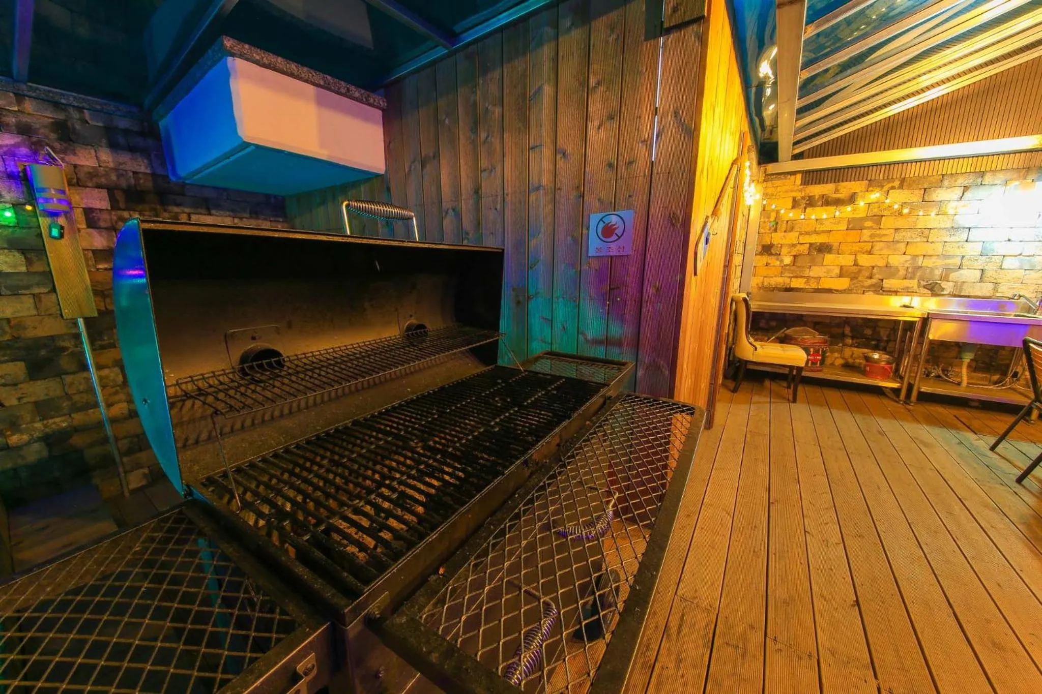 Property building in Guwol Hotel