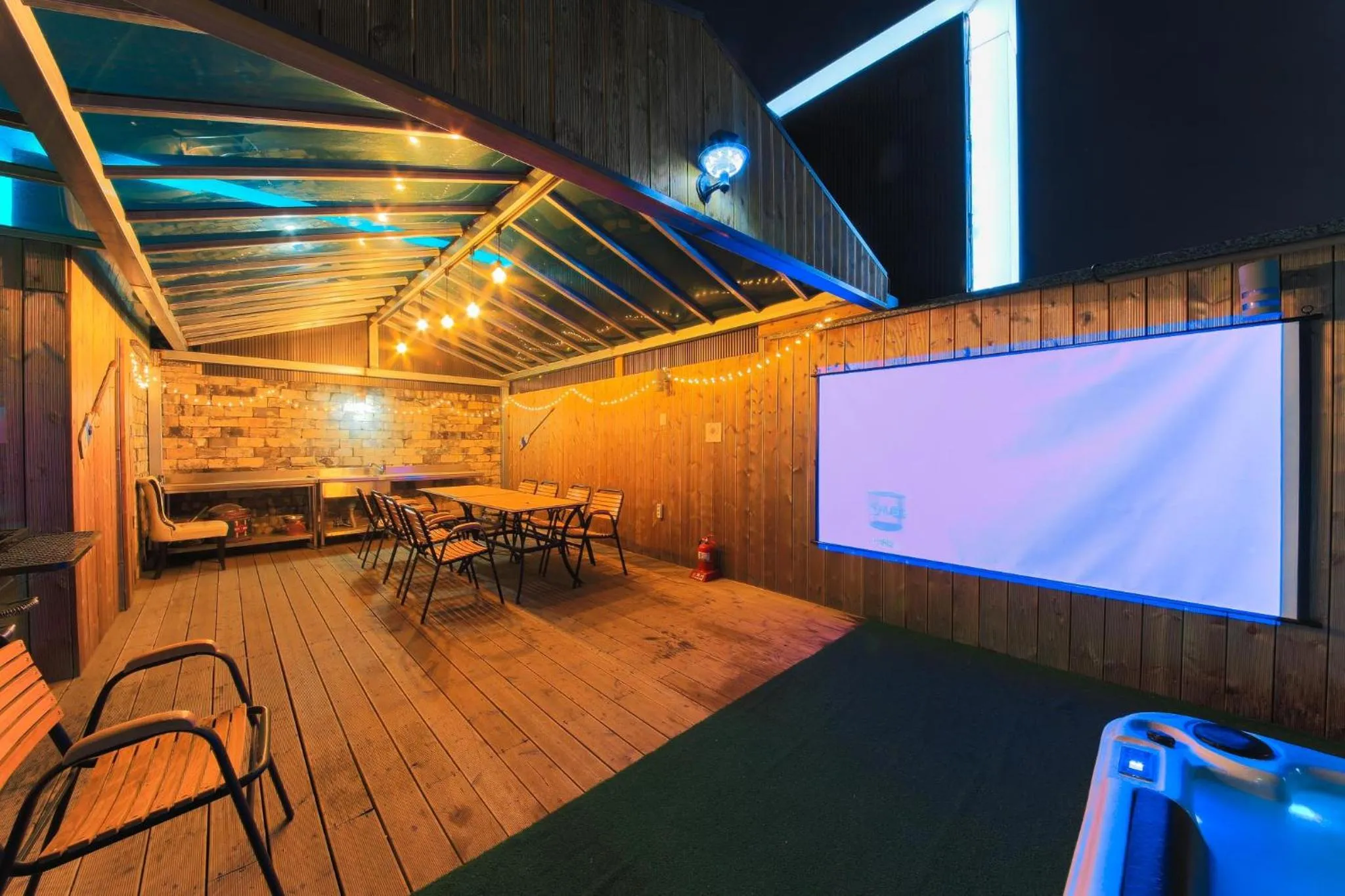 Property building in Guwol Hotel