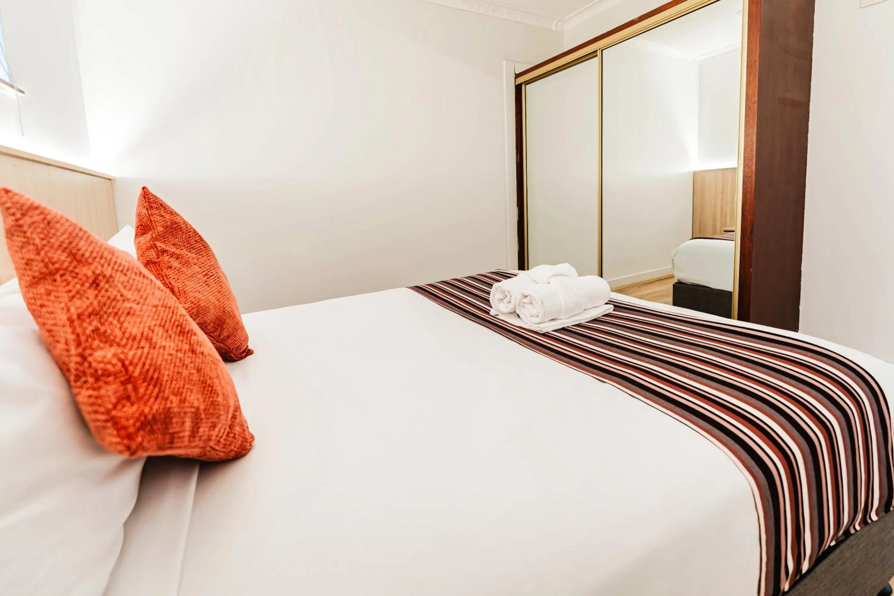 Bed in Country 2 Coast Motor Inn Coffs Harbour