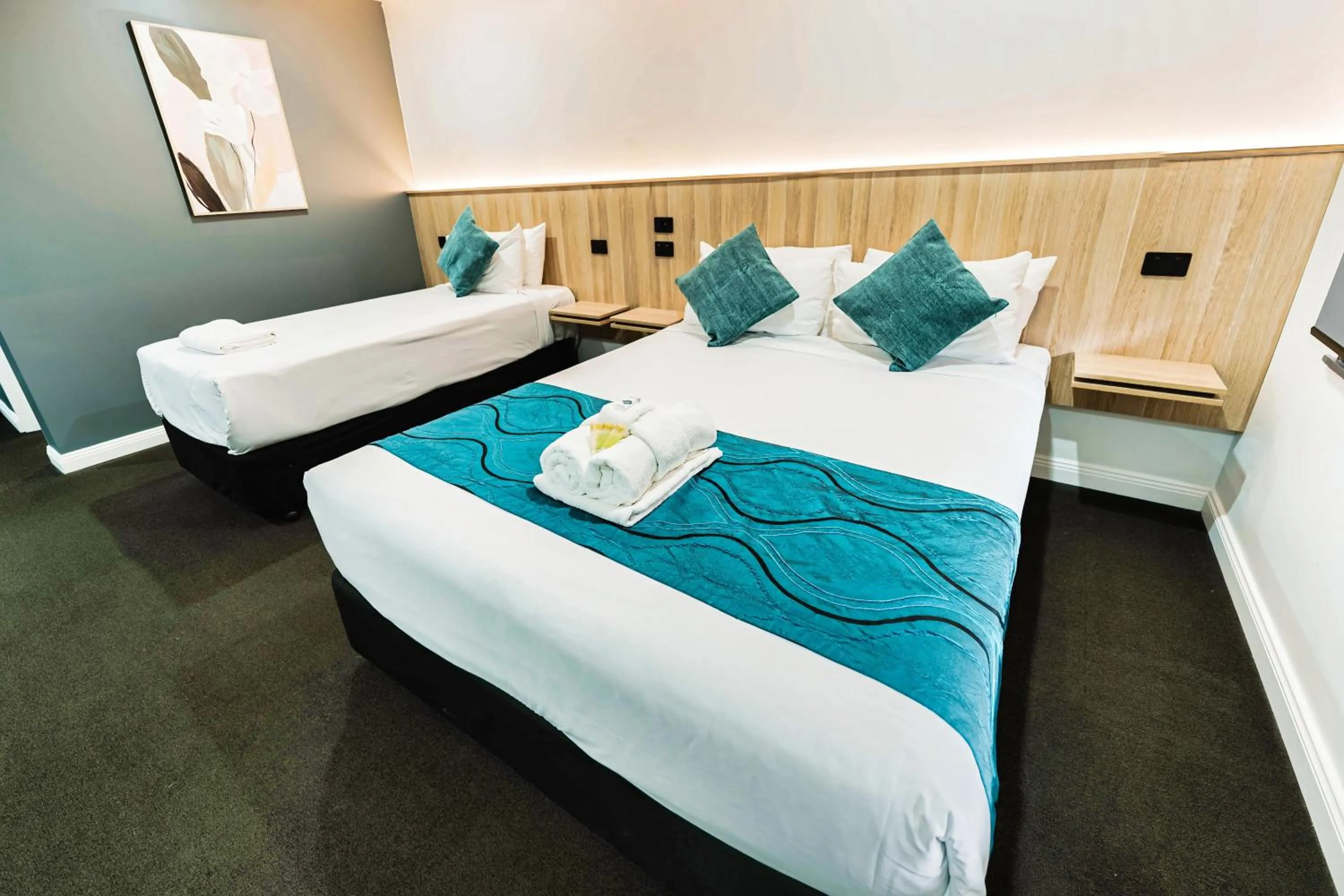 Bed in Country 2 Coast Motor Inn Coffs Harbour