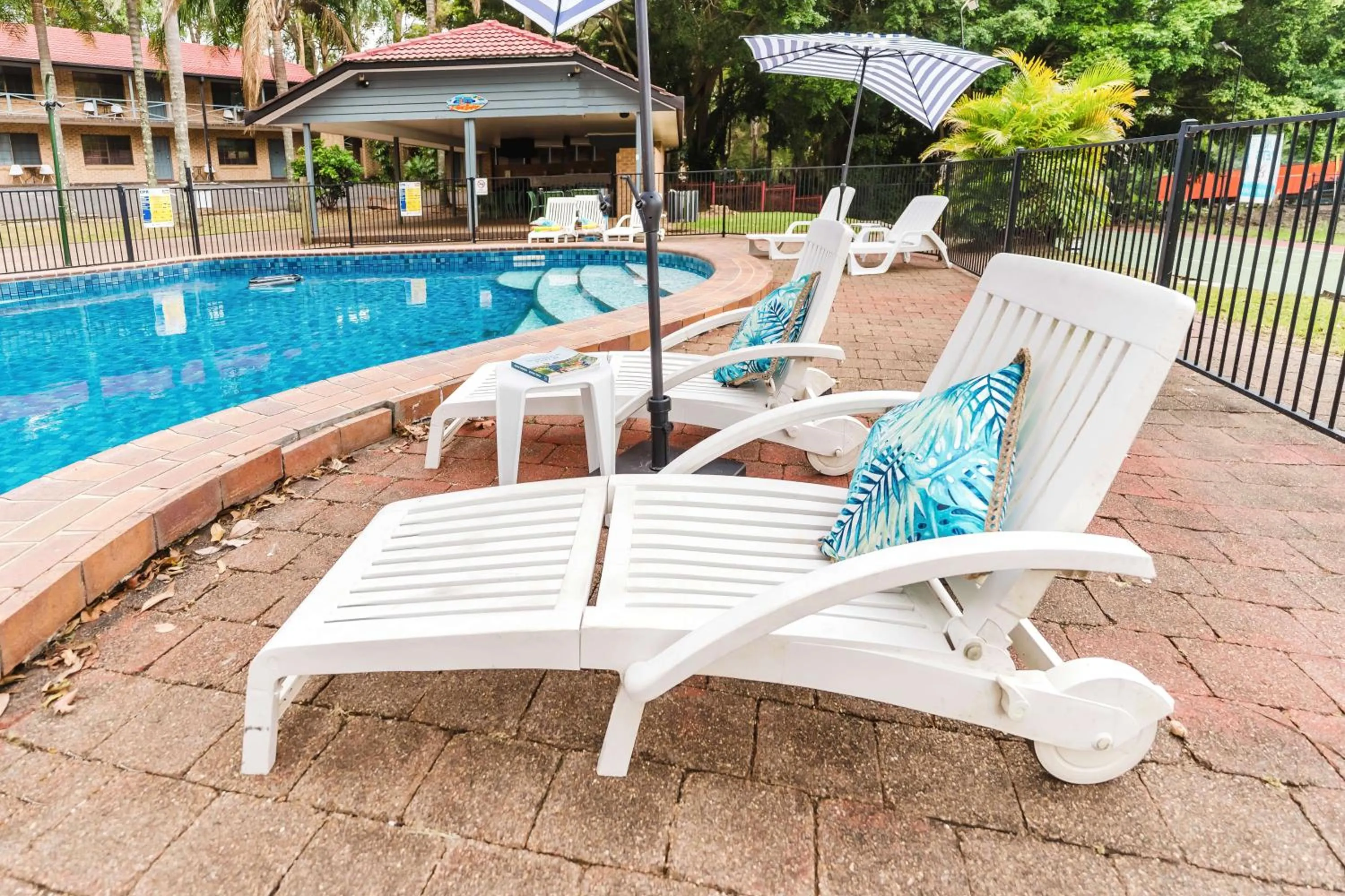 Swimming pool in Country 2 Coast Motor Inn Coffs Harbour
