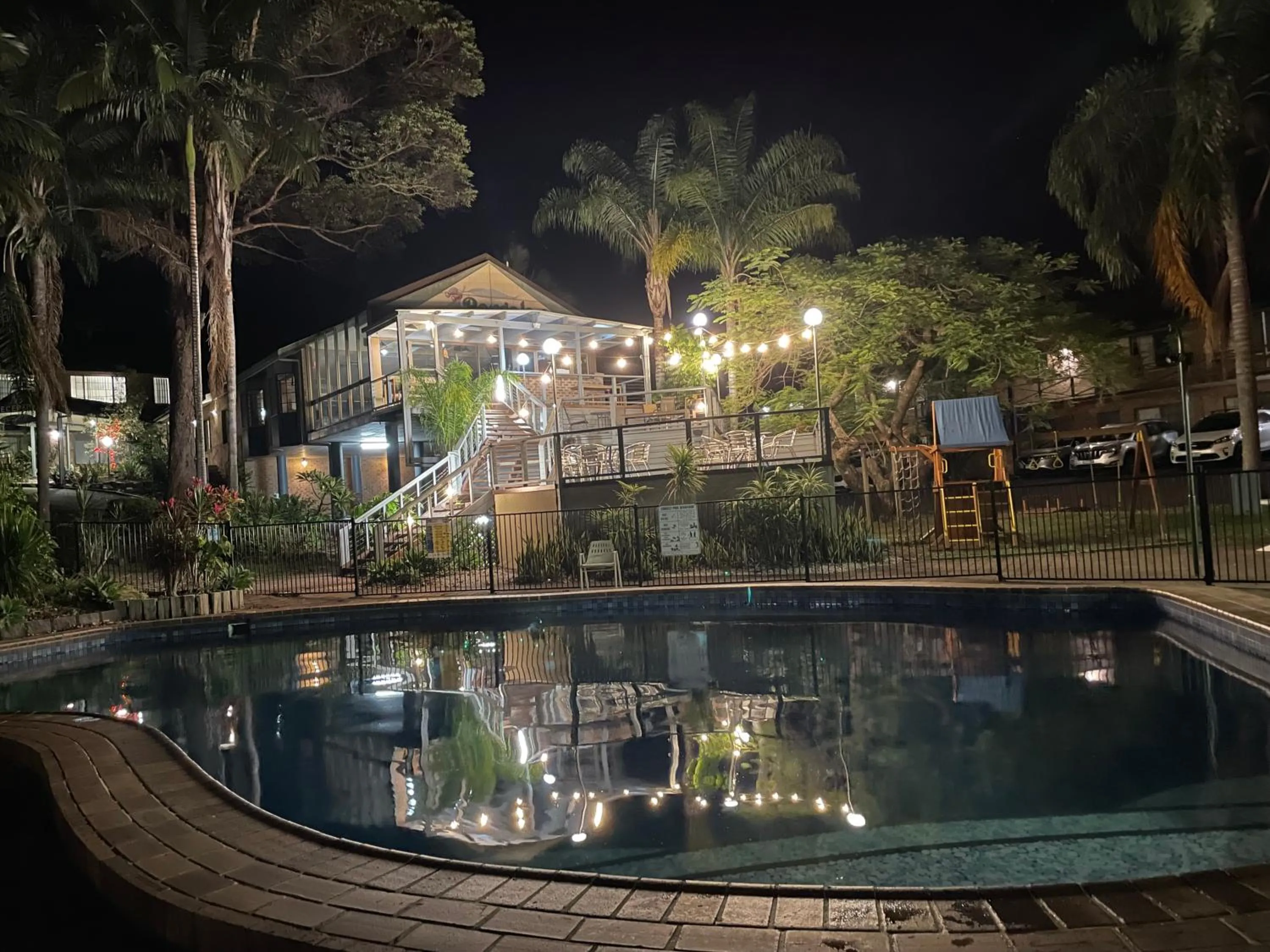 Swimming pool in Country 2 Coast Motor Inn Coffs Harbour