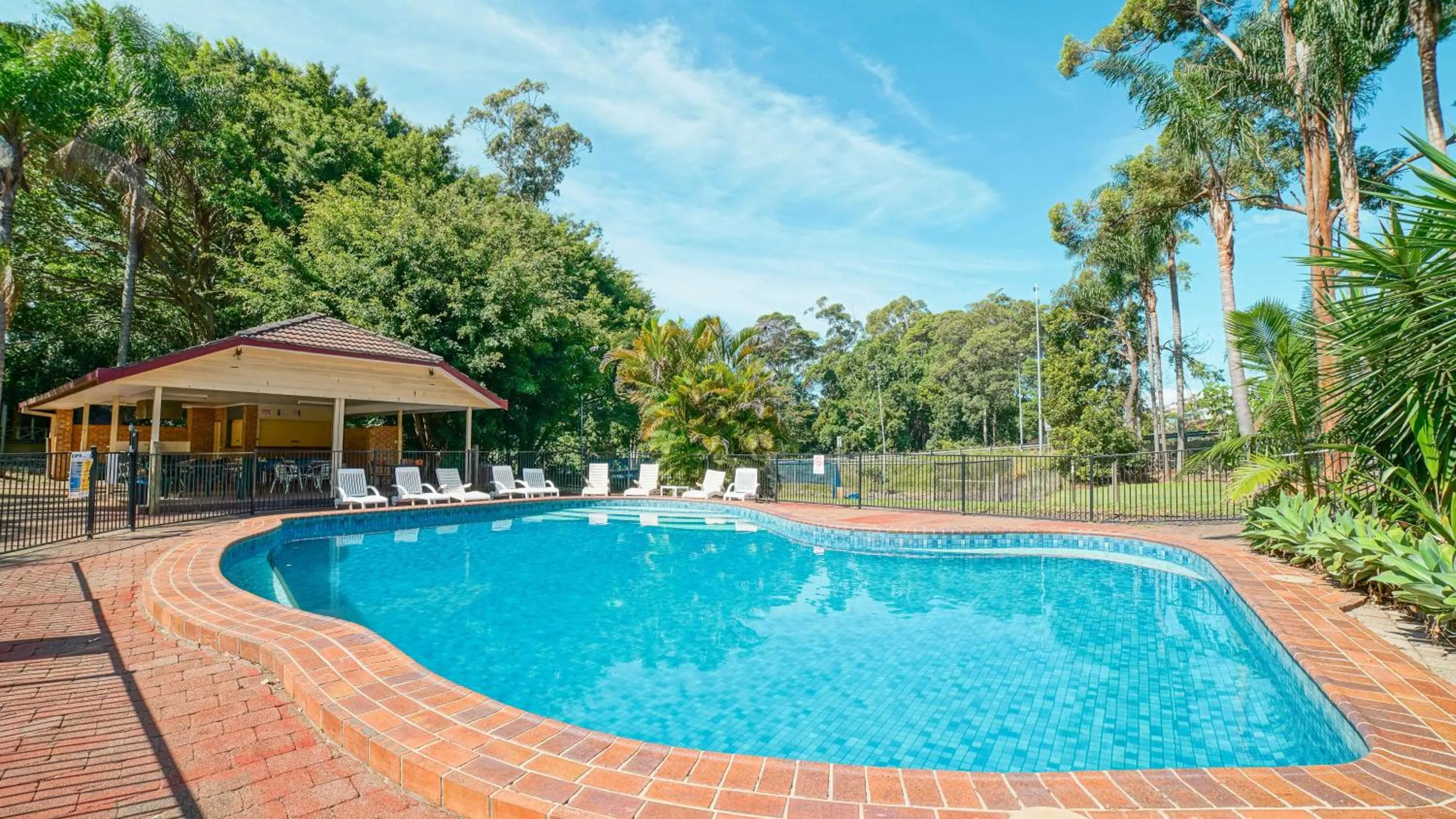 Pool view in Country 2 Coast Motor Inn Coffs Harbour