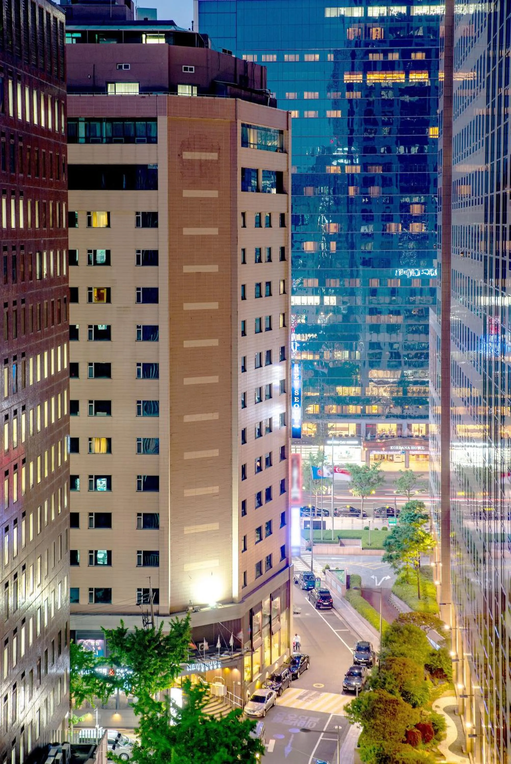 Property building in New Seoul Hotel Myeongdong