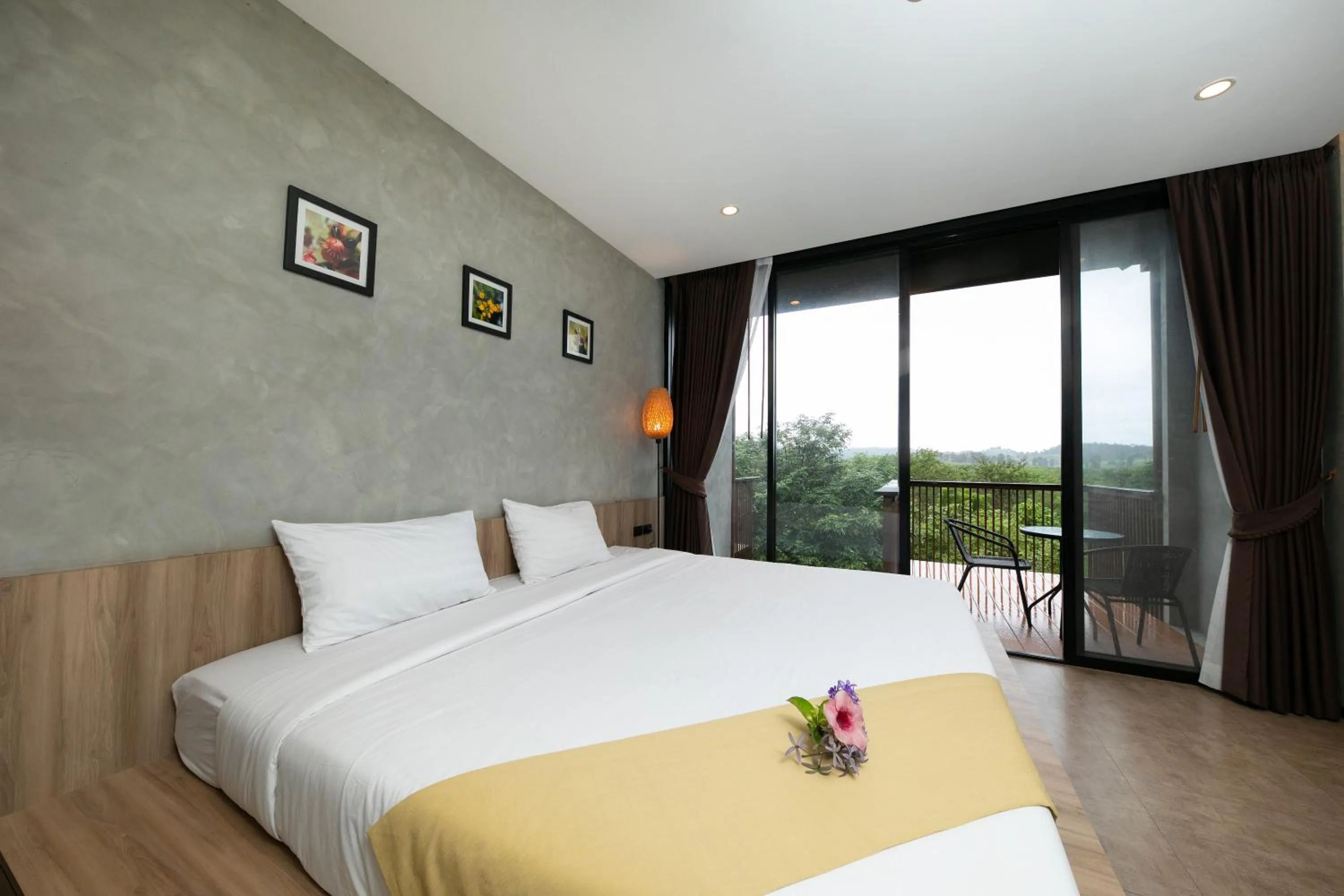Bed in Hug Jang Loei Garden & Resort
