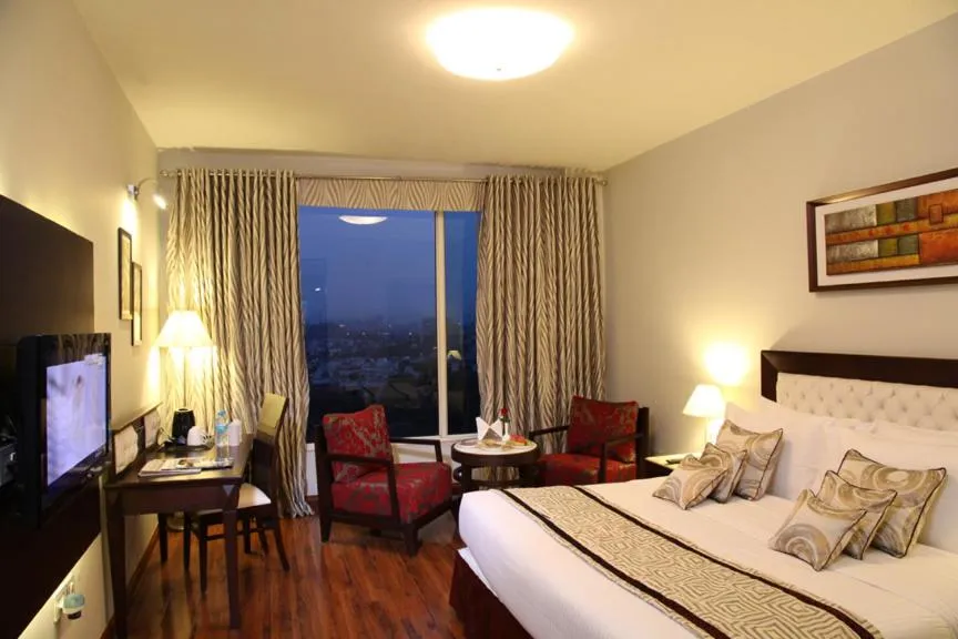 Bedroom, Bed in TreeHouse Queens Pearl