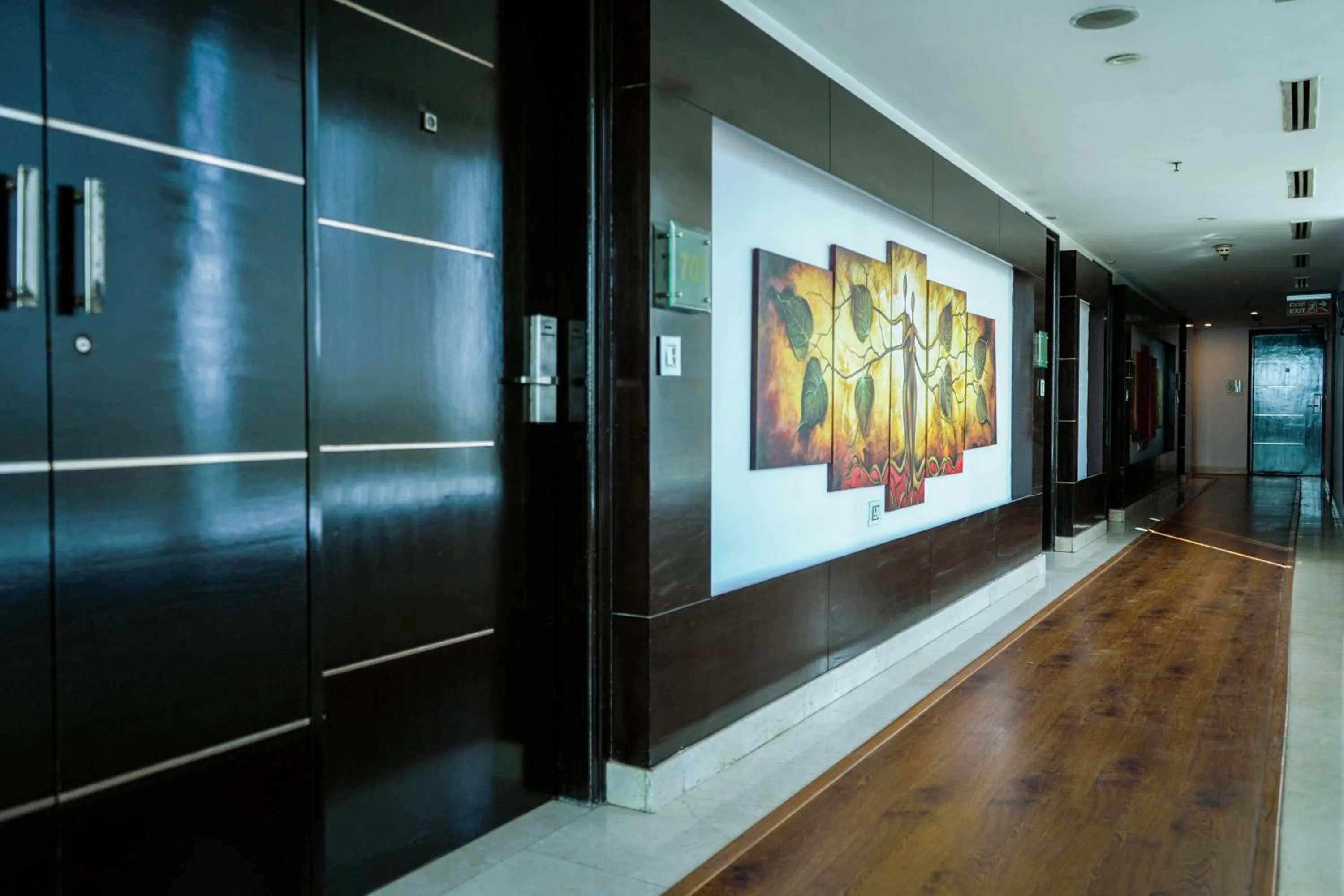 TreeHouse Queens Pearl