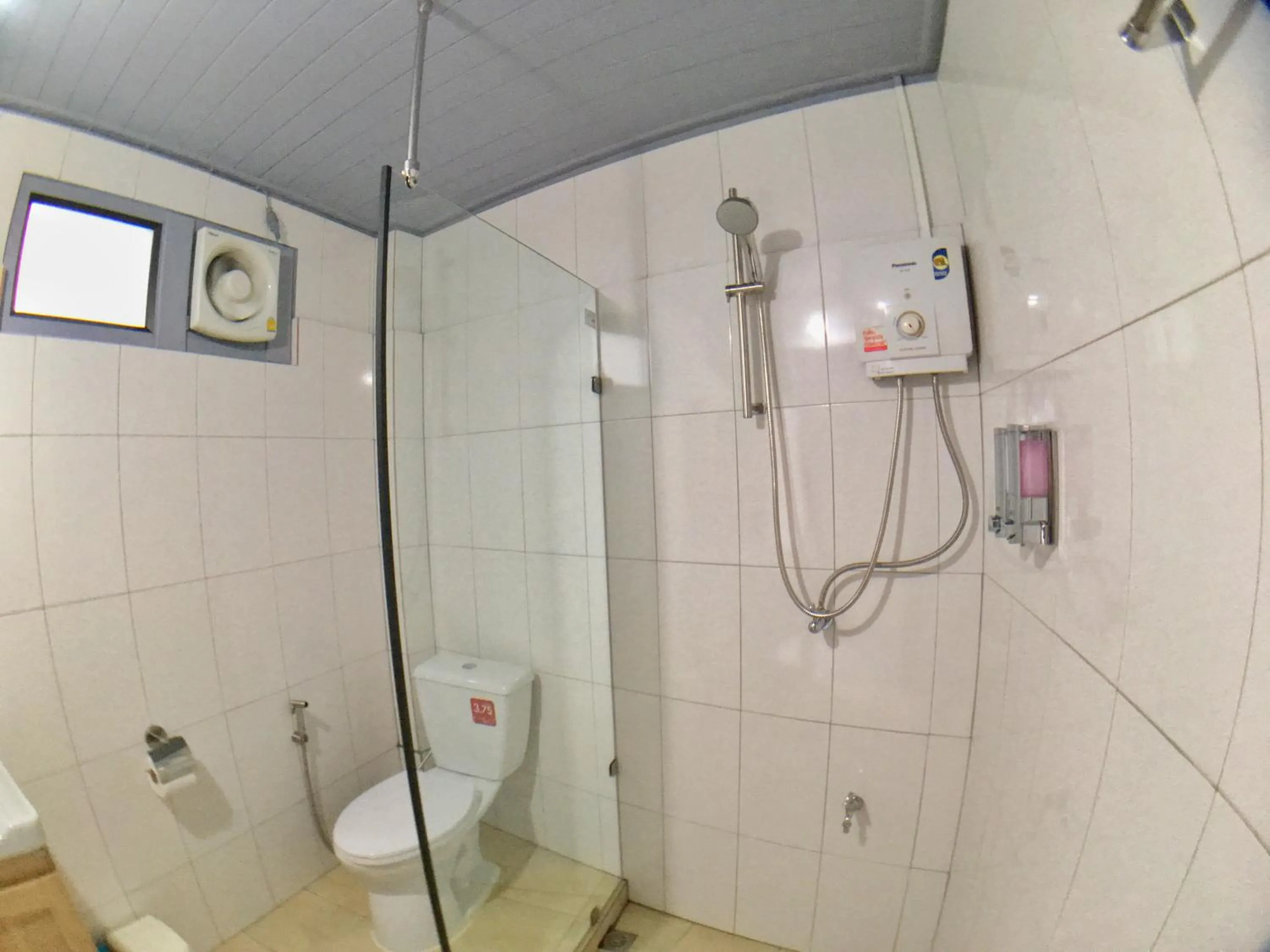Shower in Srichada Hotel Khaolak - SHA Extra Plus