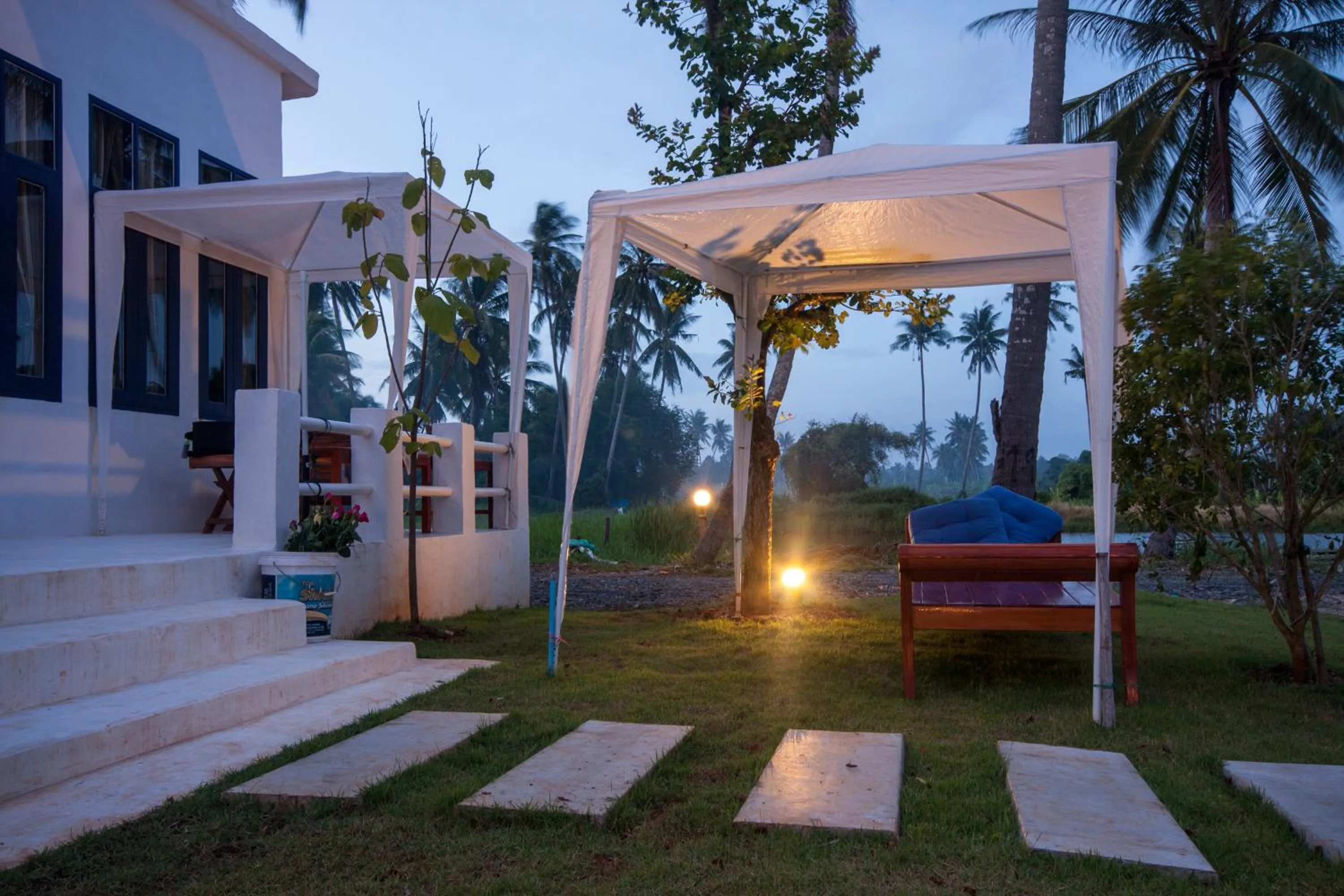 Laemsing Whitehouse Resort