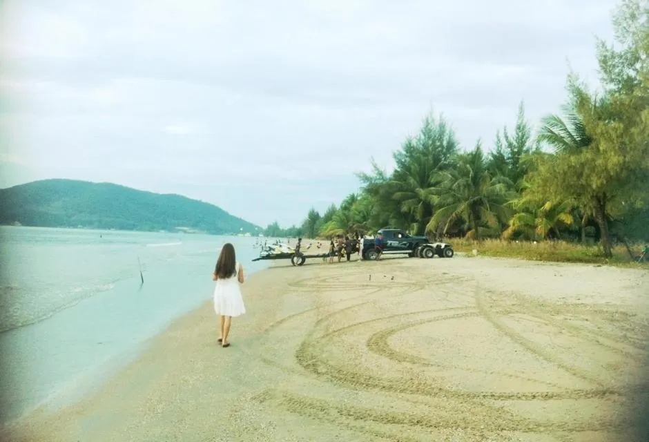 Beach in Laemsing Whitehouse Resort