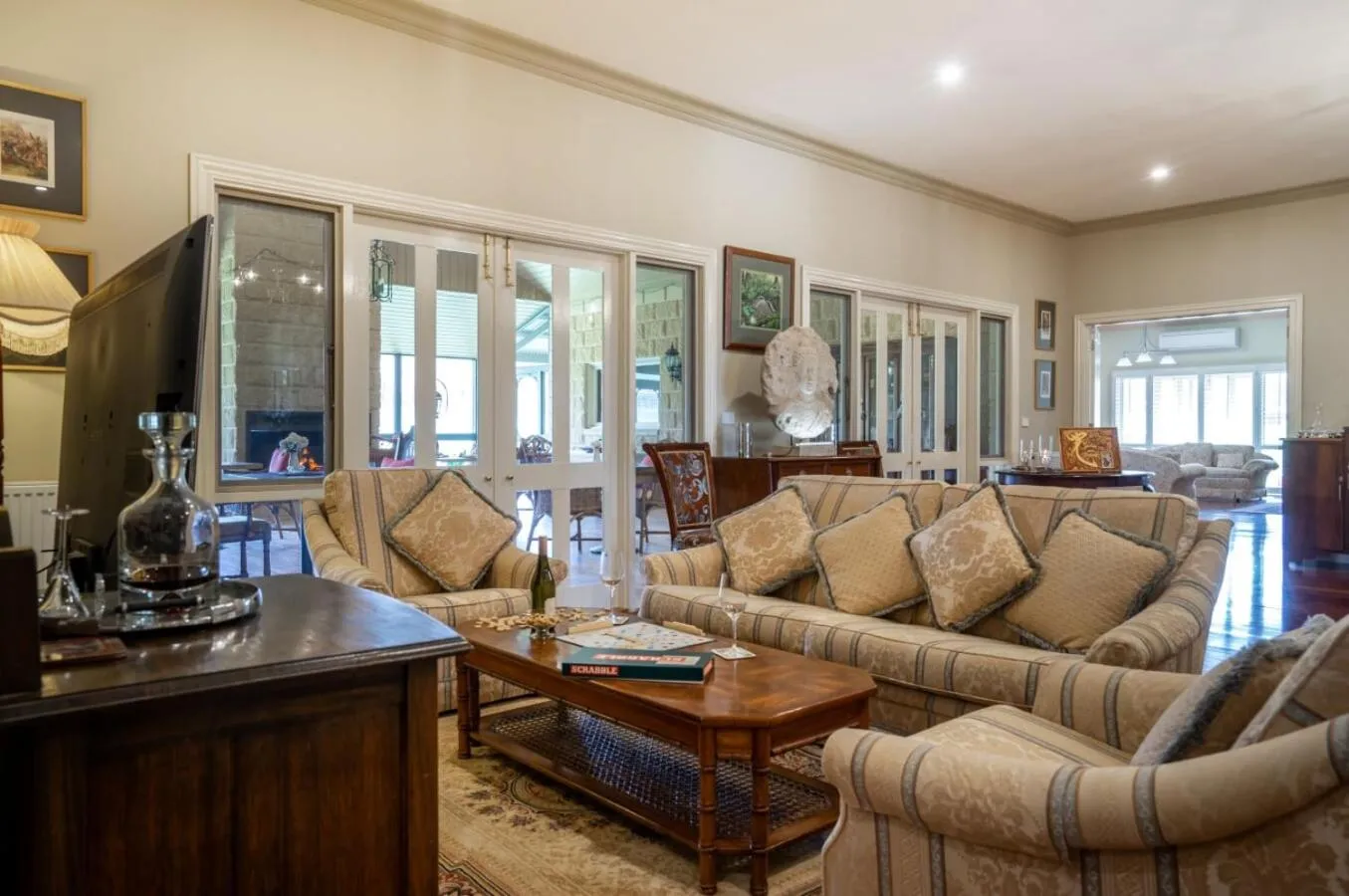 Living room in Tallawarra Homestead