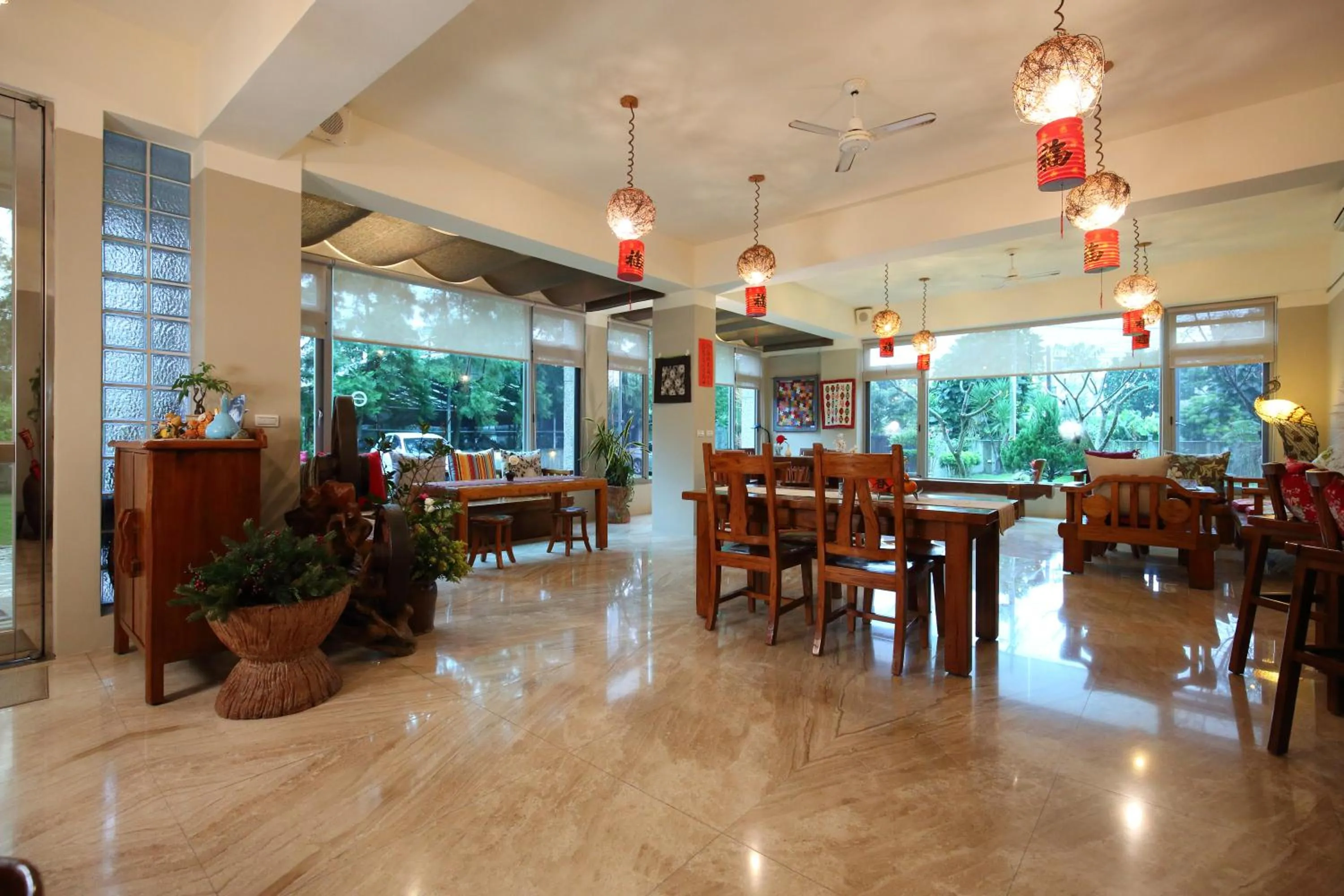 Living room in Pretty Sun B&B