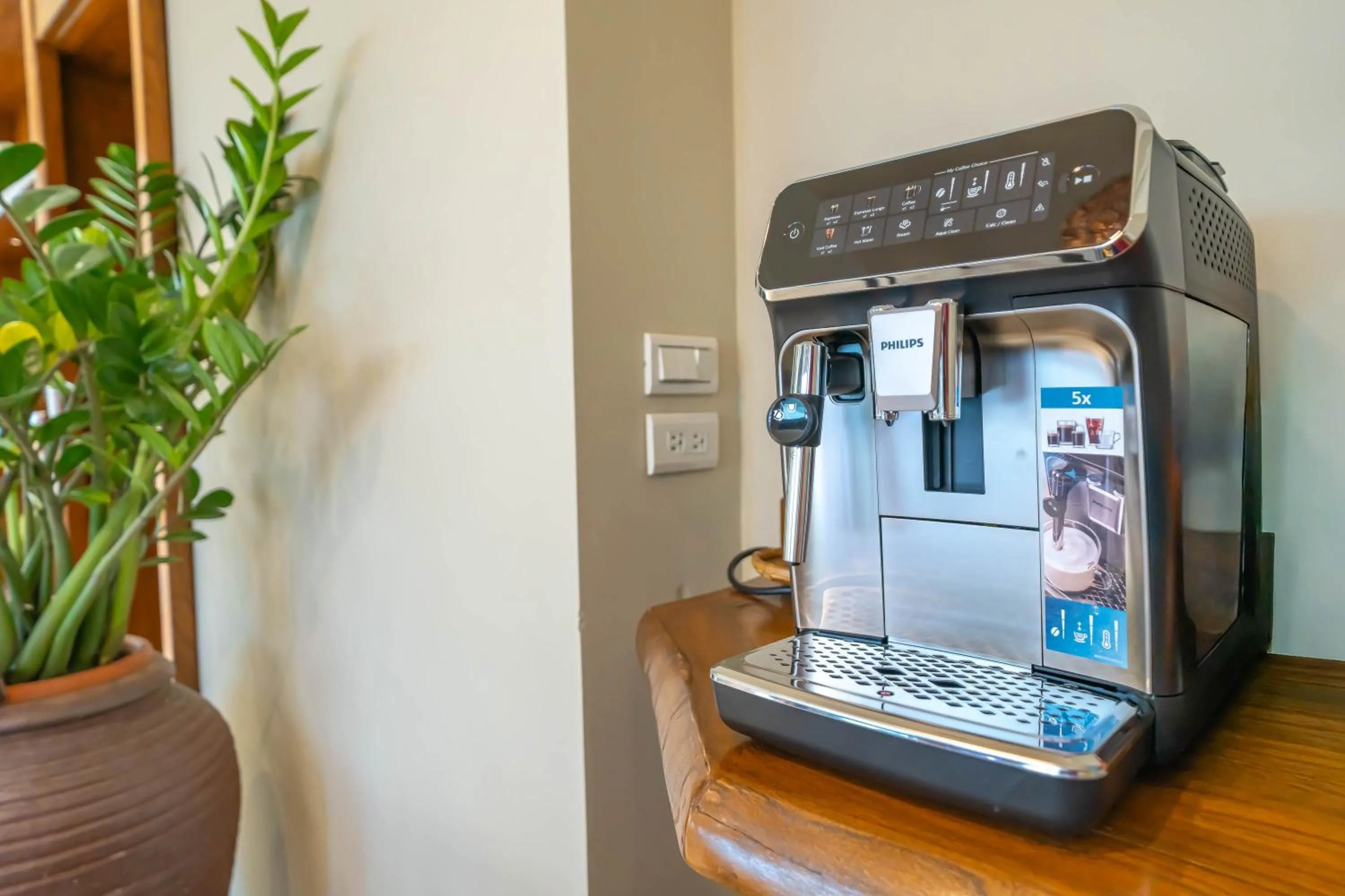 美麗晨曦民宿-附停車位 近慈濟